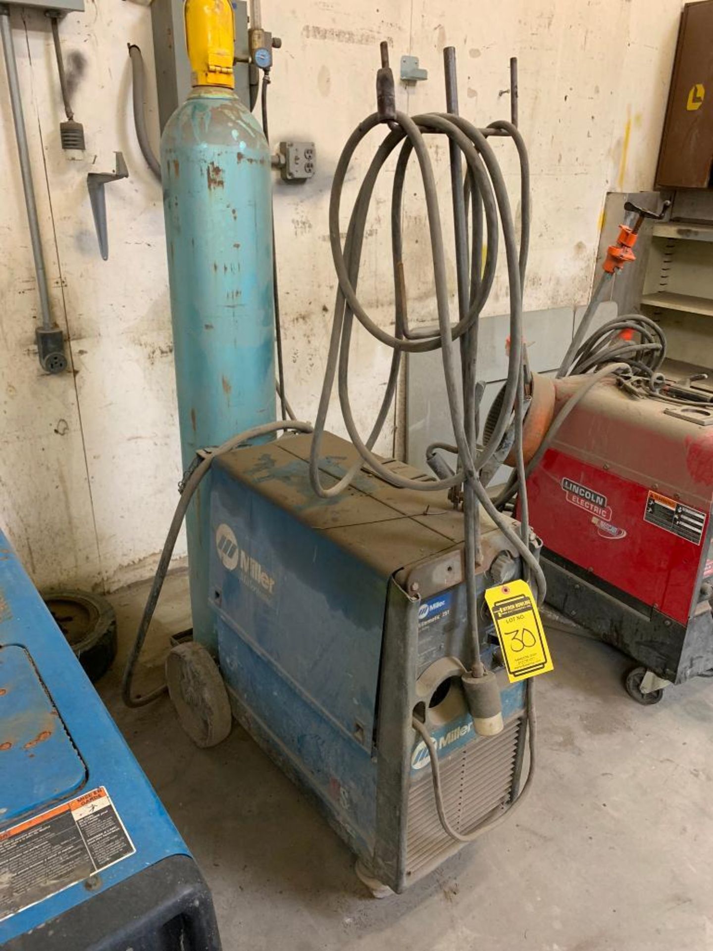 Miller Millermatic 251 Wire Welder, 200 AMP, S/N LC573461 - Image 2 of 3