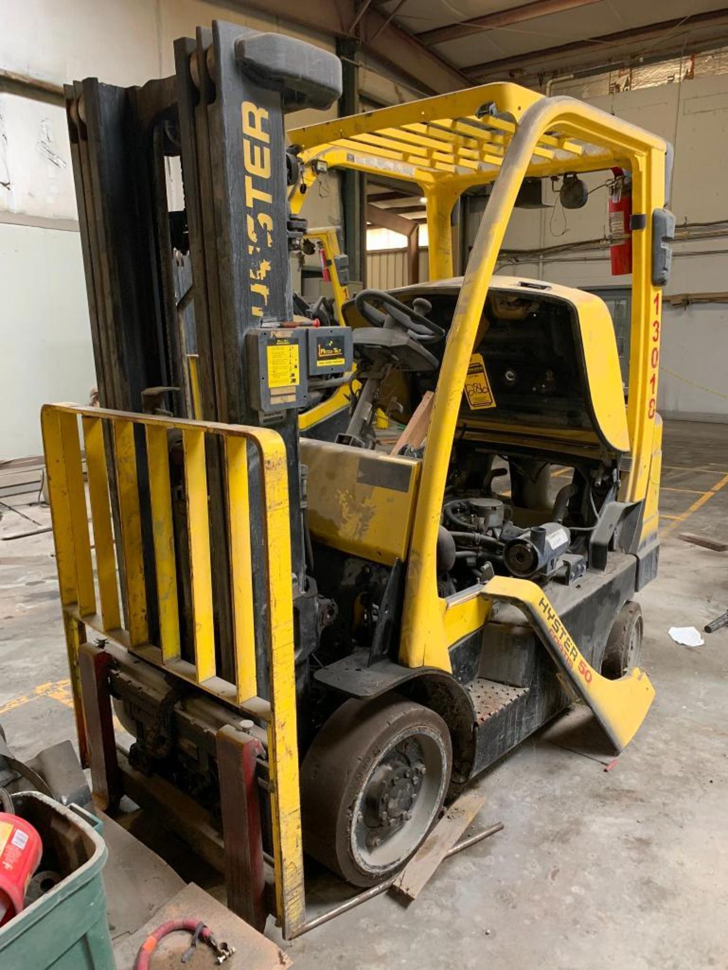 Hyster 5,000 LB. Capacity Forklift, Lpg, 3-Stage Mast, 188" Max. Load Ht., Solid Tires, Accu-Tilt Fo