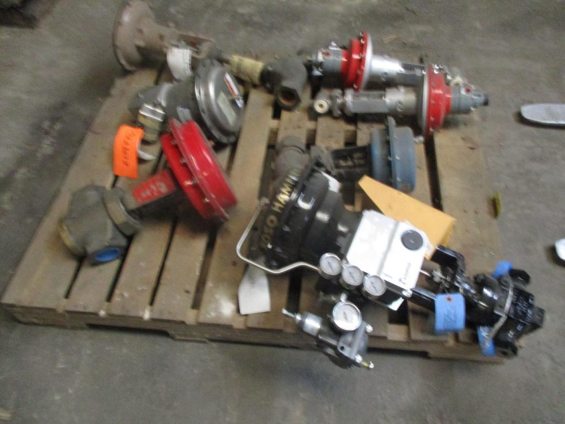 Control Valves; Koso HP 1/2", Sinclair 2", Cashco 2", Fujikin 3/4" & More (New) - Bild 3 aus 4