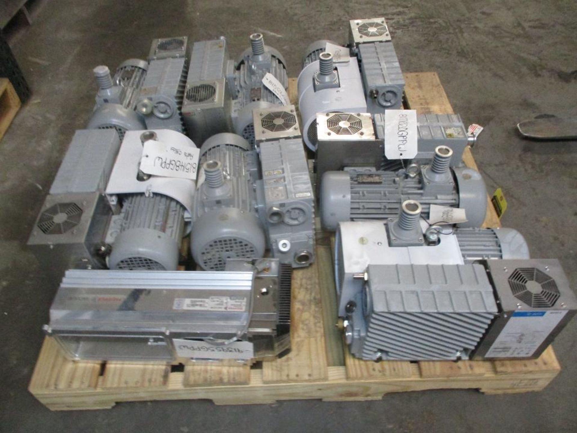 Vacuum Pumps, Agilent MS40-S, MS40+, Pfeiffer TMH 261-250-040 (8) pcs. - Image 3 of 4