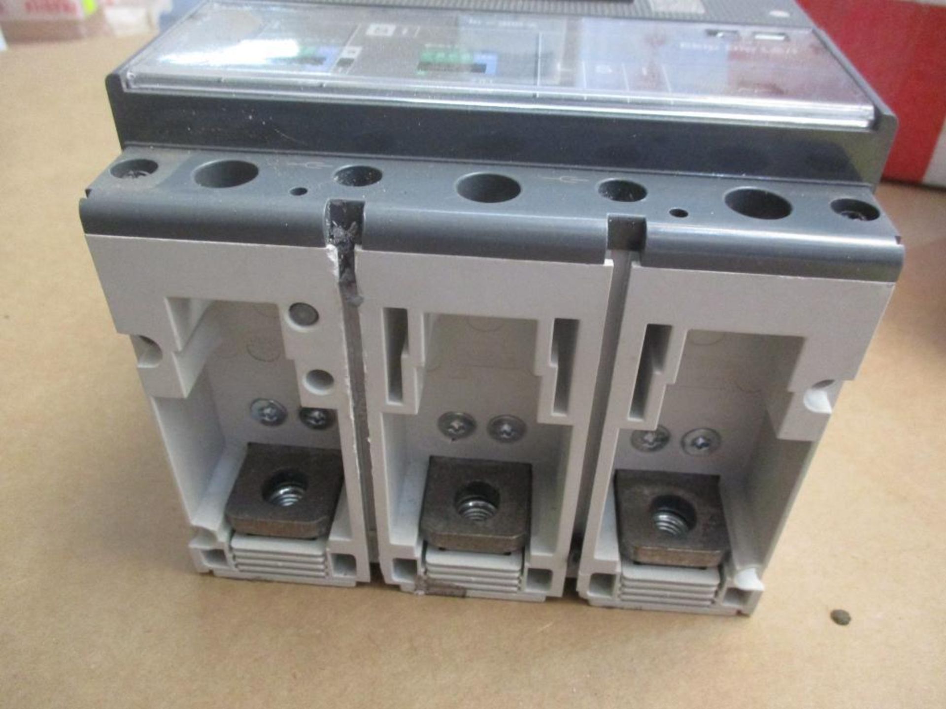 ABB 400 AMP Circuit Breaker, SACE TMAX XT5 N 400, EKIP Dip LSI 3-Pole (New in Box) - Image 3 of 4