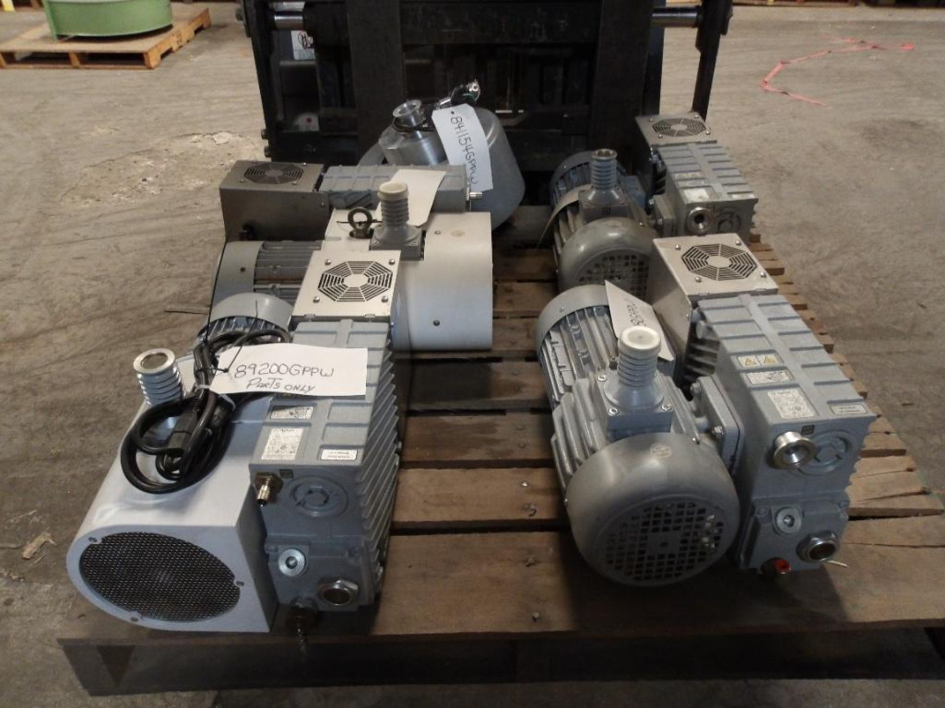 (4) Agilent Vacuum Pumps; (2) Model 9499225M013, (2) P/N X3705-6t000, & (1) Pump (No Motor, No Tag) - Image 2 of 3