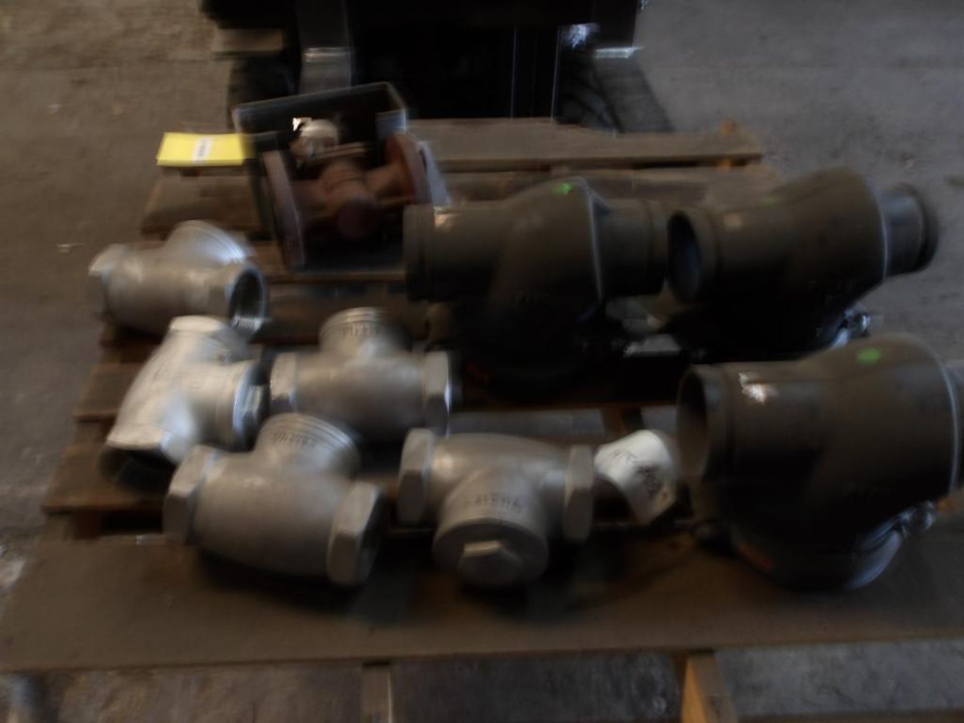 Valves, Check & Plug Valves, 3" & 4", Stainless Steel & Iron: Victaulic & Durco (New) - Image 2 of 3