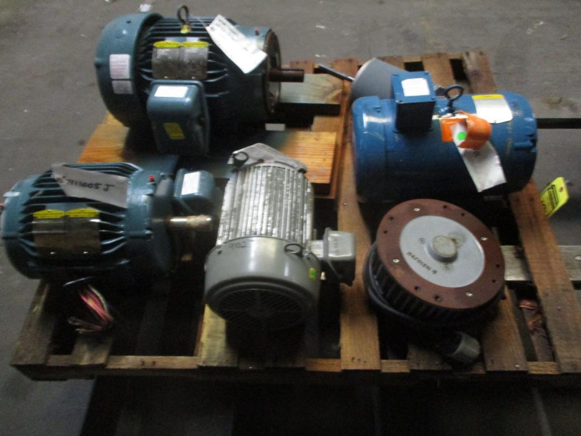 (New) Baldor 10HP Motor, 215T Frame, 230/460 V, 3500 RPM, 3-PH, (New) Baldor 7-1/2HP Motor, 213TC Fr - Image 2 of 4