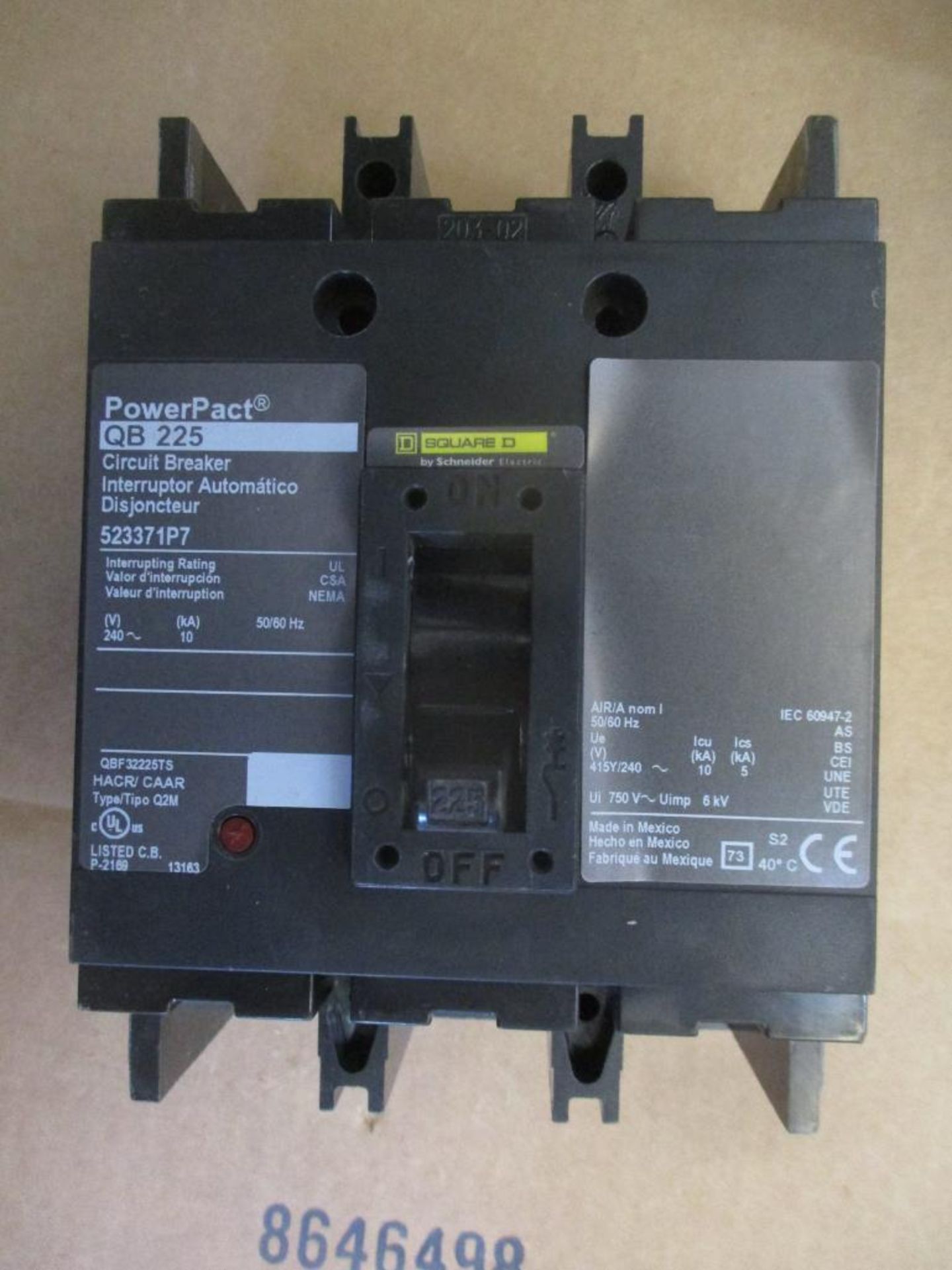 Square D 225 AMP Circuit Breaker, 523371P7, 225A, 3P, 240VAC, PowerPacT QB225 (New in Box)