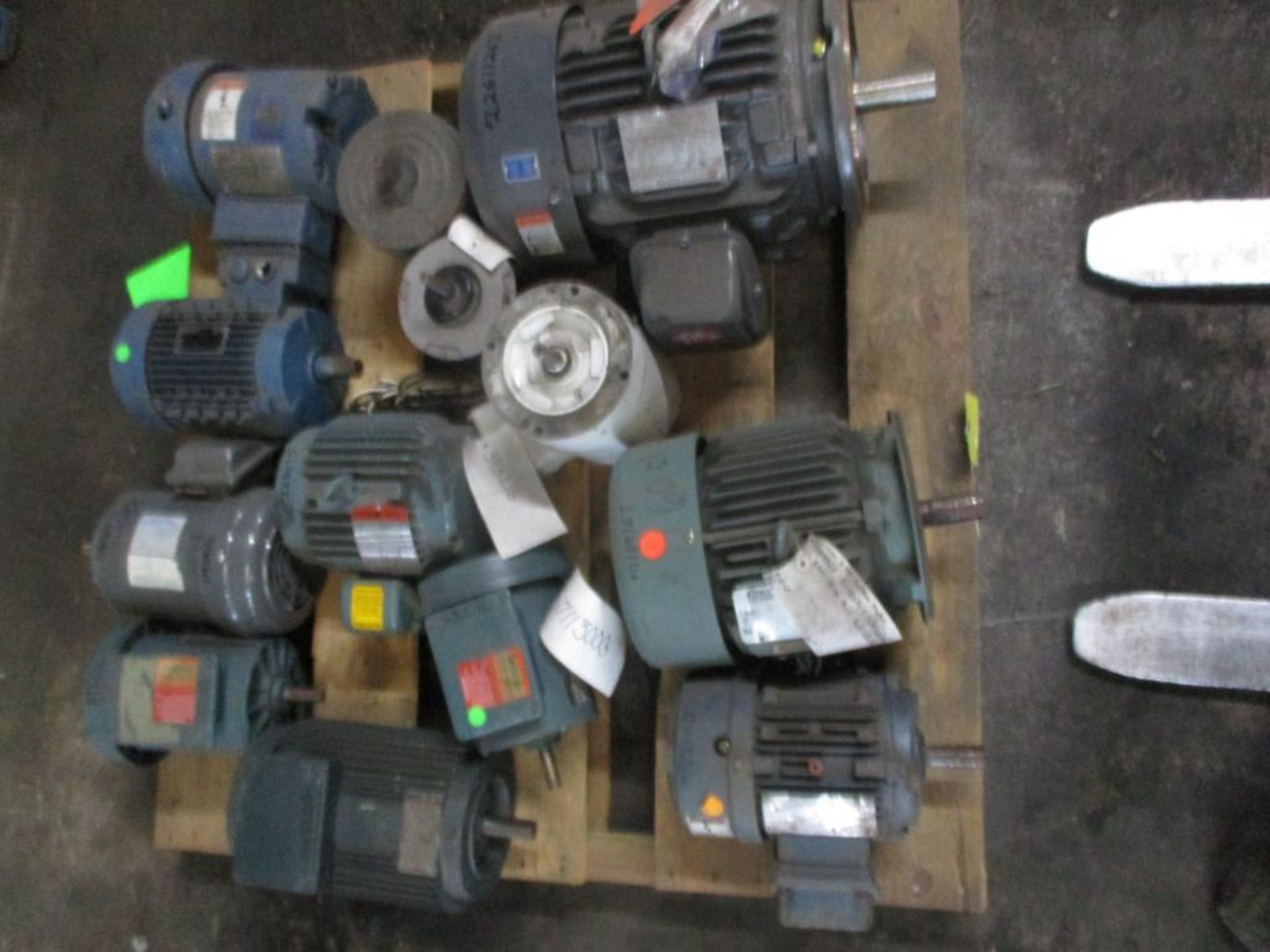 (13) pcs. US 5 HP / Reliance 3 HP, Several Small Motors - Image 2 of 4