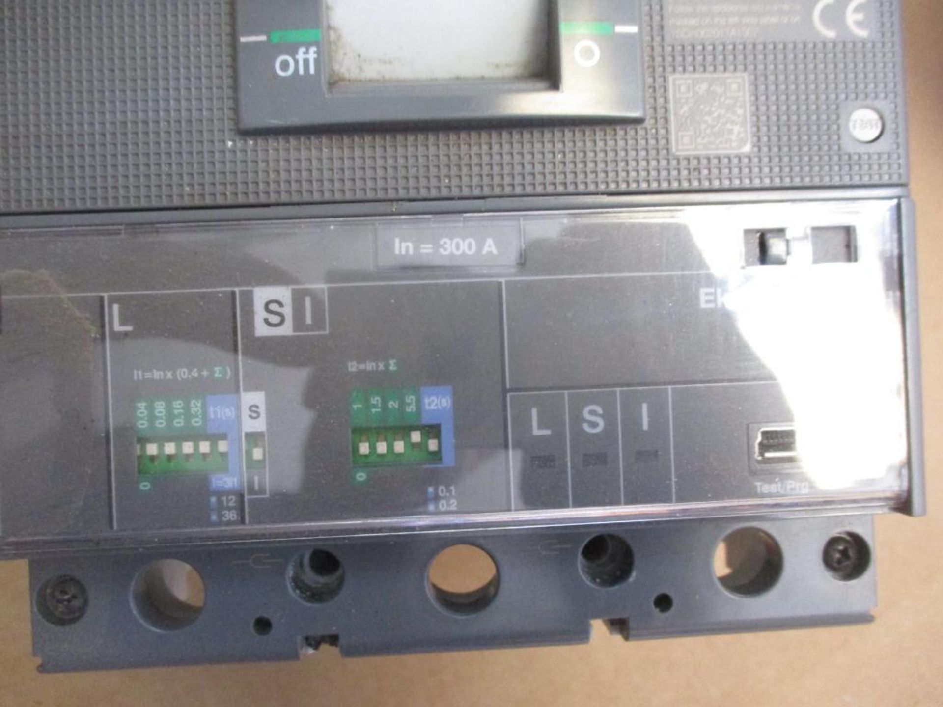 ABB 400 AMP Circuit Breaker, SACE TMAX XT5 N 400, EKIP Dip LSI 3-Pole (New in Box) - Image 2 of 4