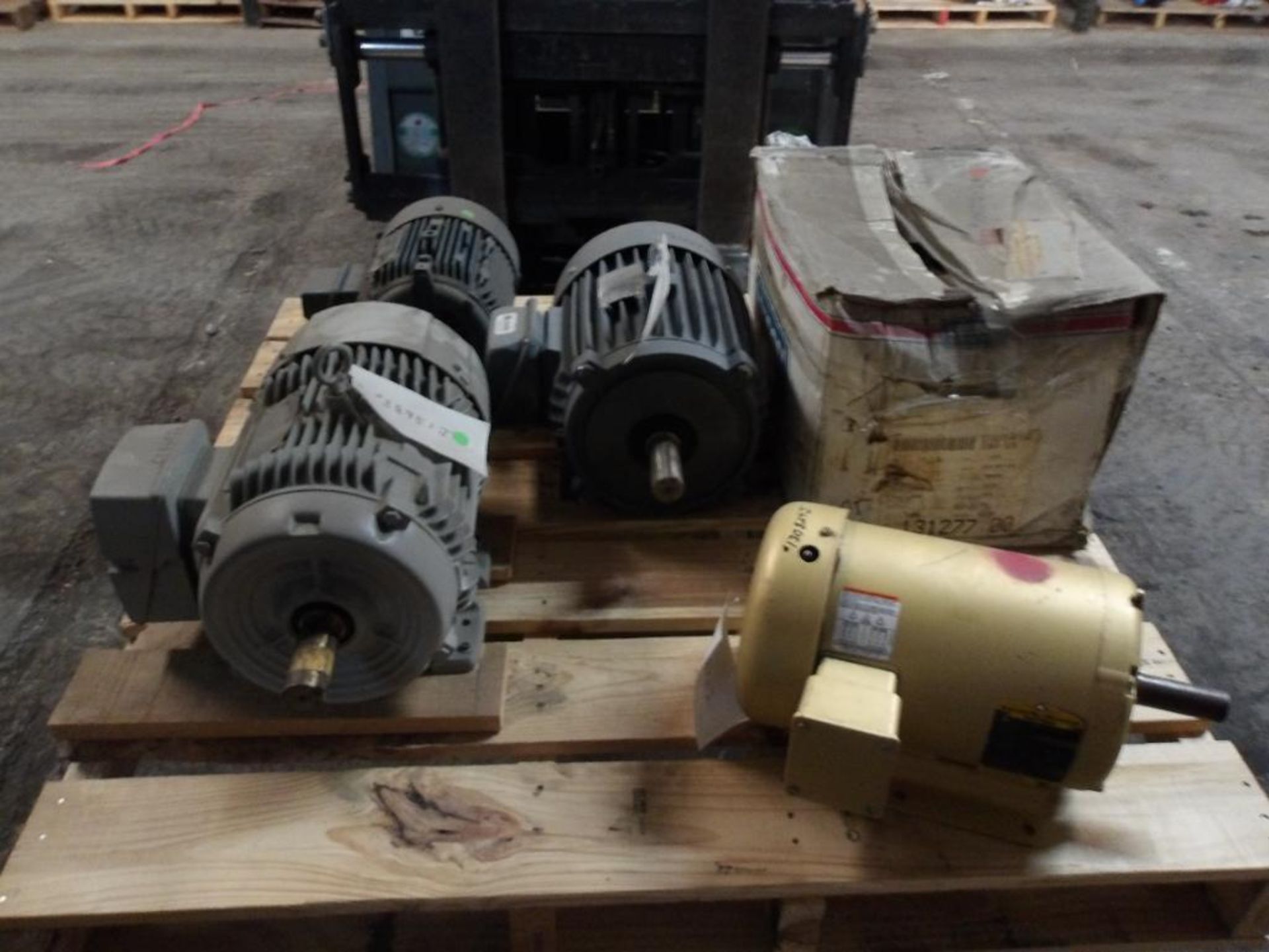 (5) Electric Motors; Leeson, Siemens, Baldor, Westinghouse, (2) HP, (2) 7.5 HP, (1) 3 HP (New) - Bild 2 aus 4