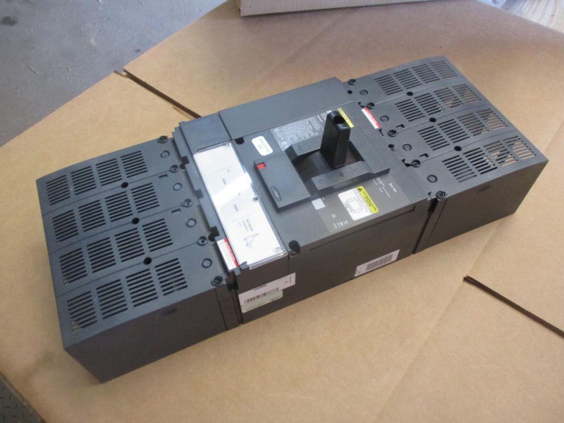 Square D 1200 AMP Circuit Breaker, 555332P1, 1200A,4P, PowerPacT LL 1200 (New in Box)