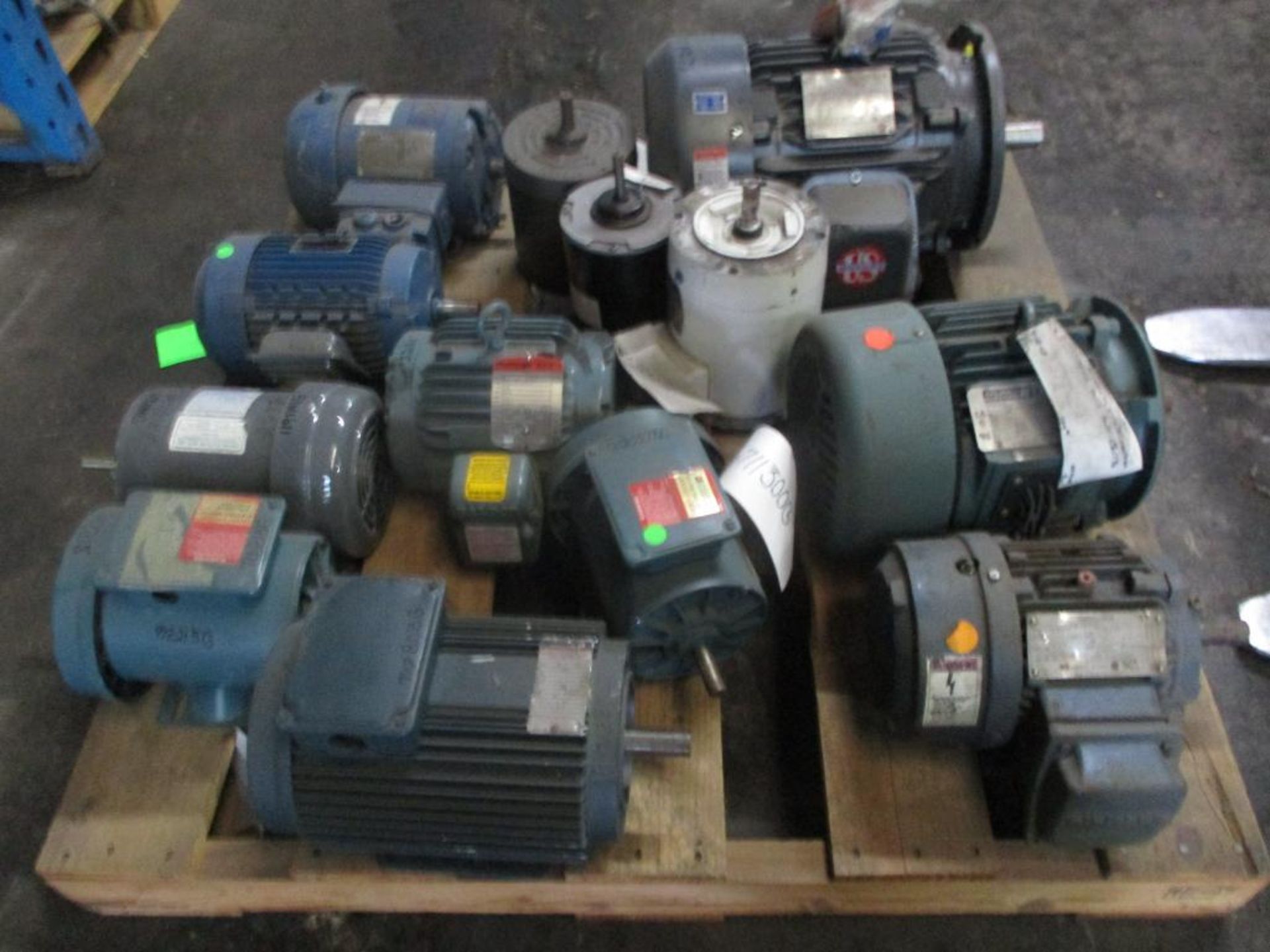 (13) pcs. US 5 HP / Reliance 3 HP, Several Small Motors