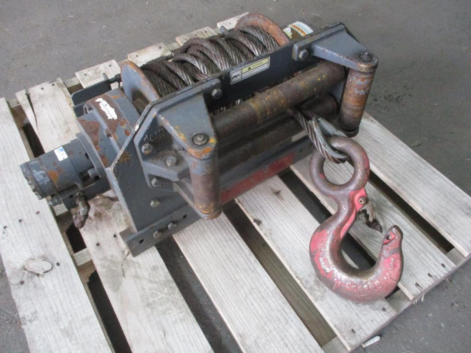 DP 20,000 LB. Hydraulic Winch (Used) - Image 4 of 4