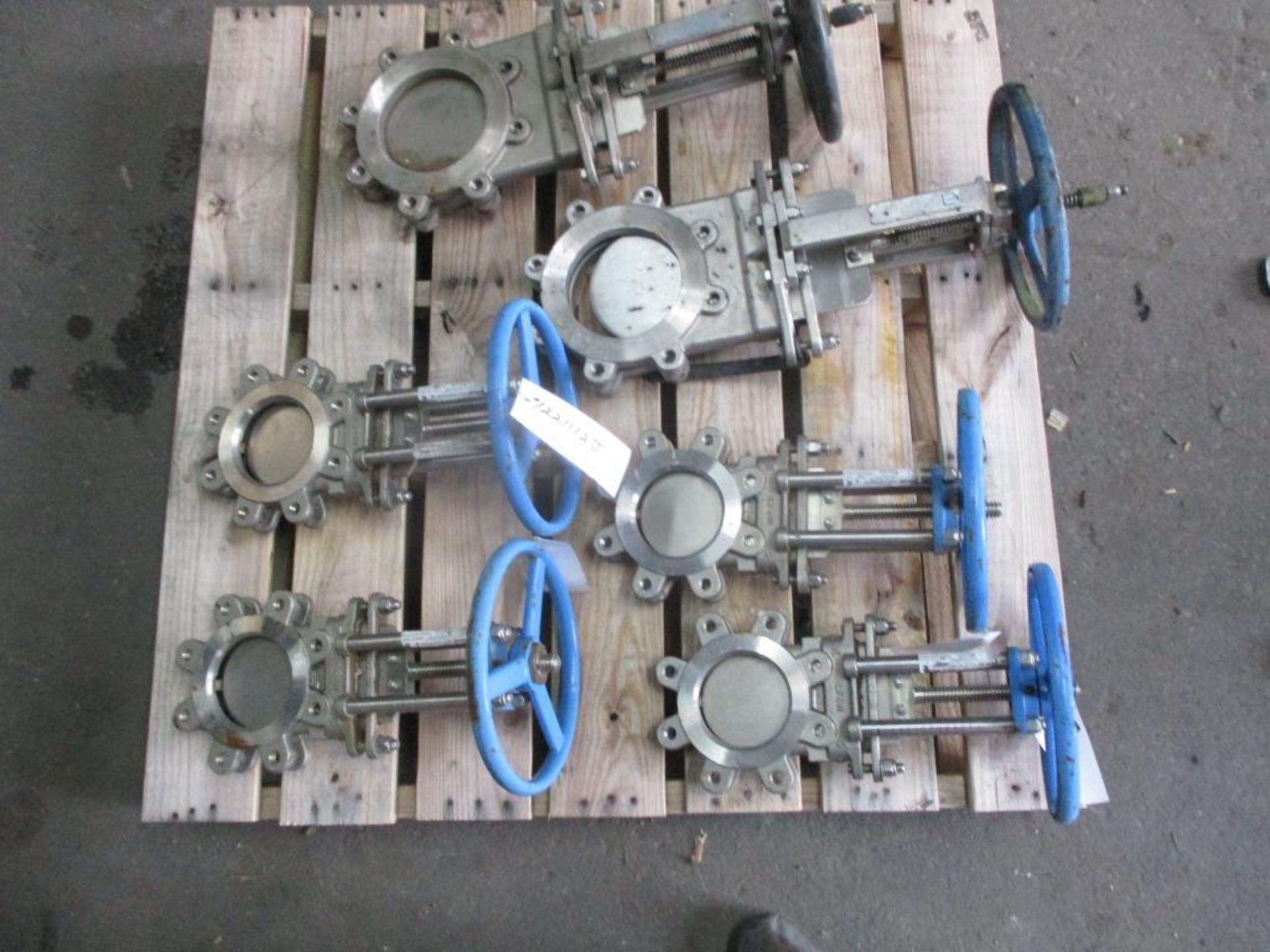 (6) Stainless Knife Gate Valves; (4) (New) Trueline 4", (2) LVC 6"