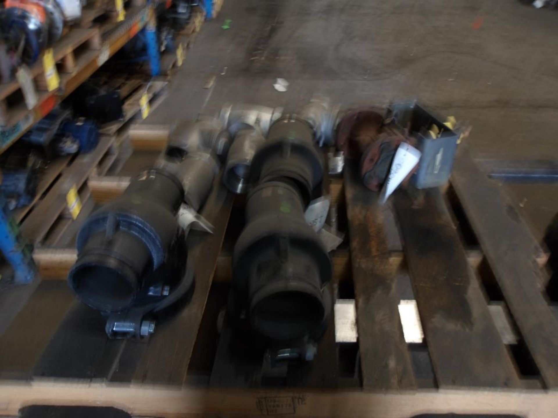 Valves, Check & Plug Valves, 3" & 4", Stainless Steel & Iron: Victaulic & Durco (New) - Image 3 of 3