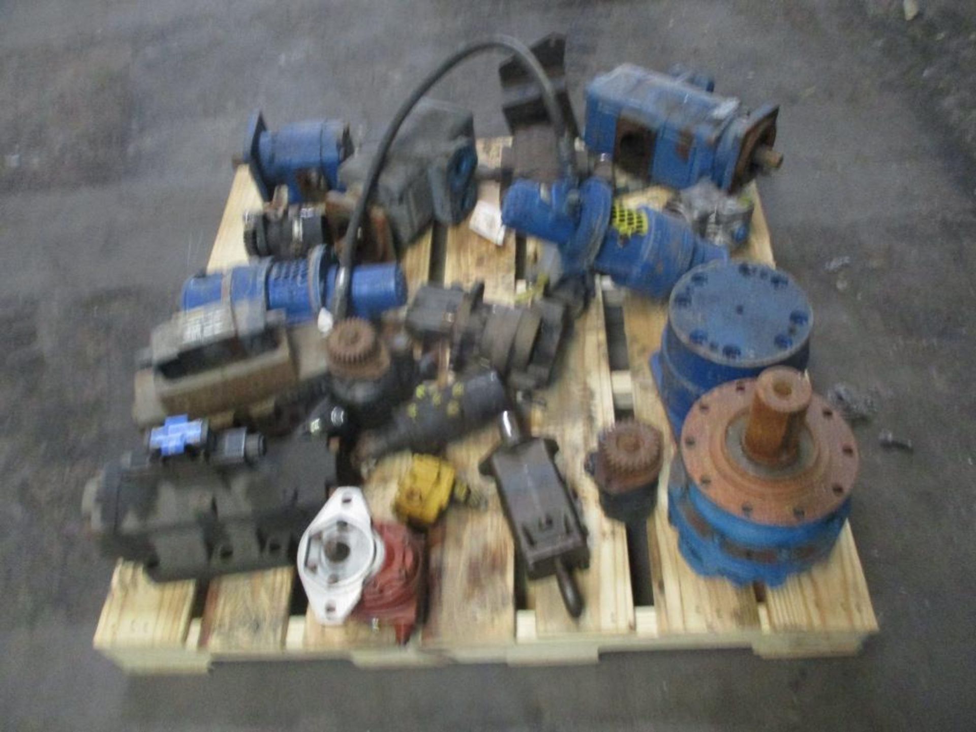 (20) Hydraulic Pieces - Image 4 of 4