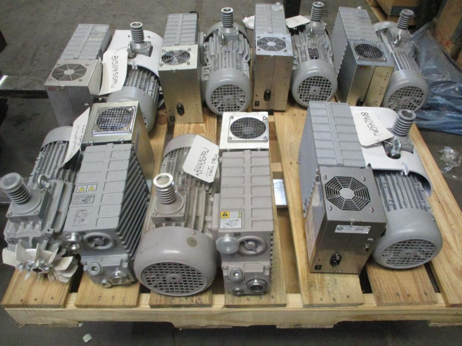 (7) Vacuum Pumps; (6) Agilent MS40+, (1) MS40-S - Image 4 of 4