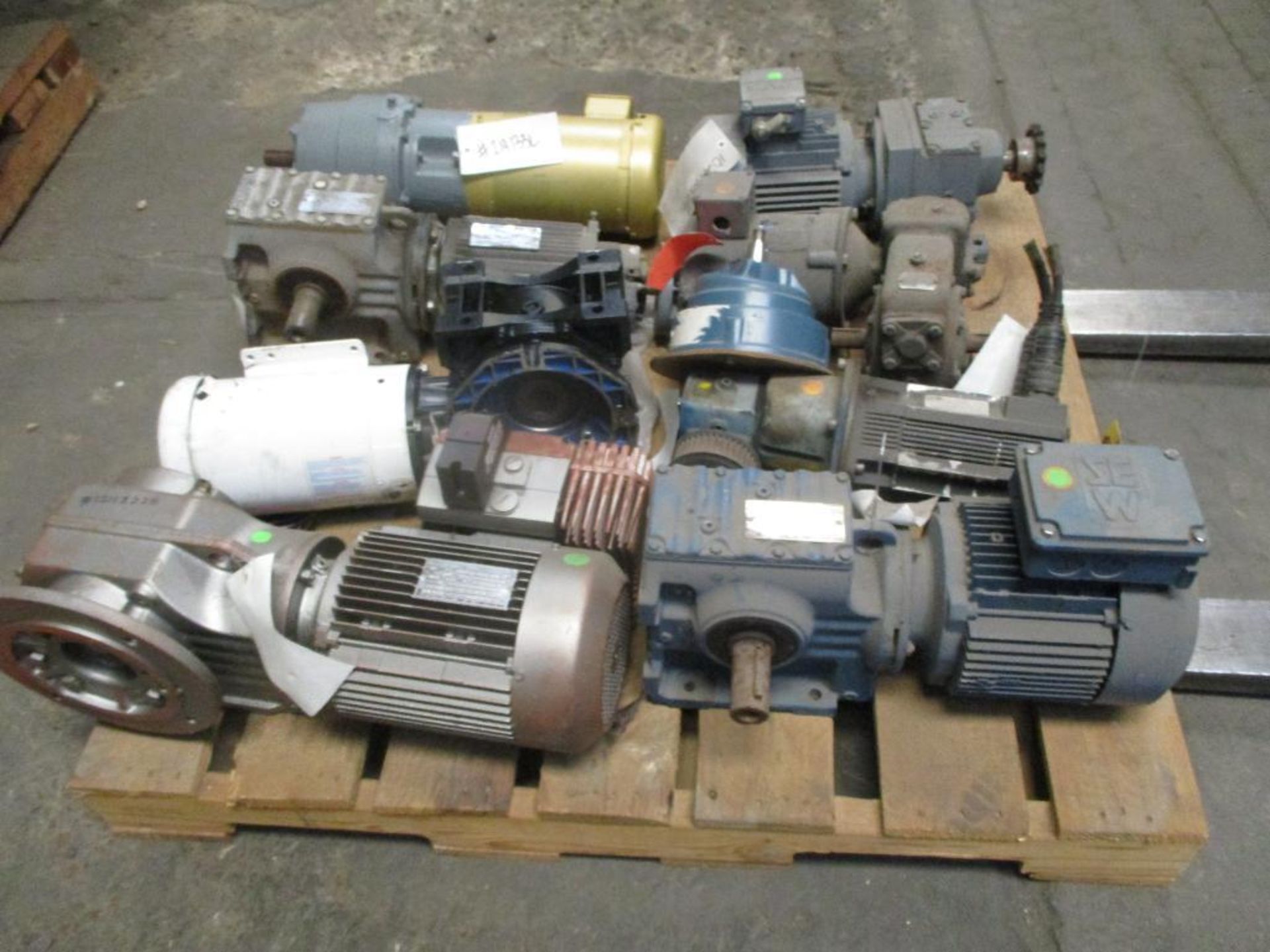 (9) Assorted Gear Motors; Sew Eurodrive 1 HP, 3 HP, 2 HP, Dodge 2 HP, & More - Image 2 of 4