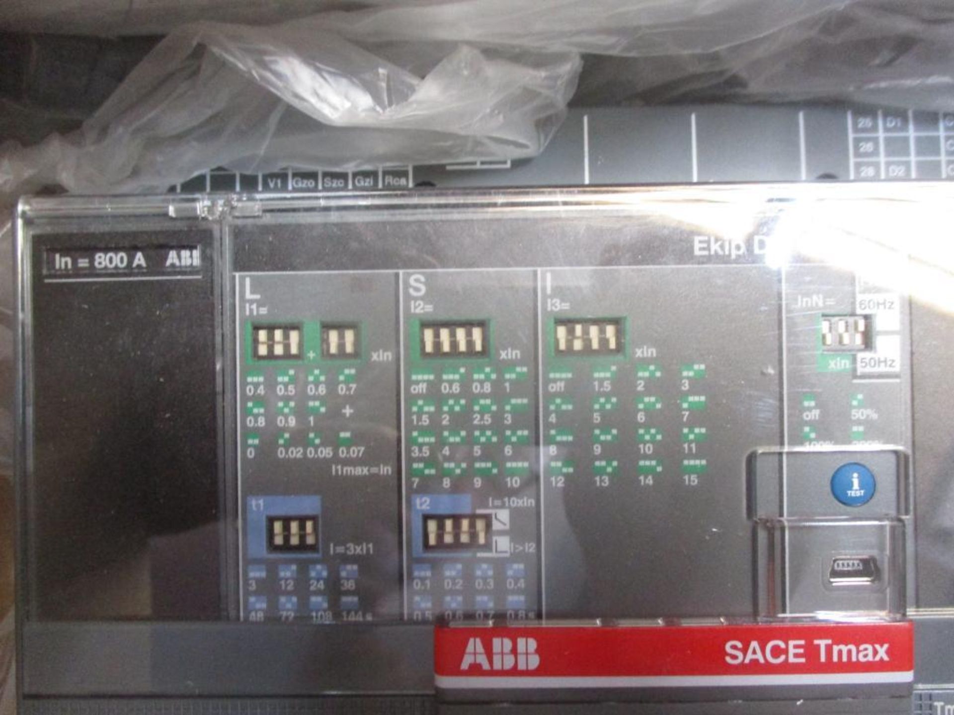 ABB 800 AMP Circuit Breaker, SACE TMAX XT7 S 800, EKIP Dip LSI, 3-Pole (New in Box) - Image 2 of 4