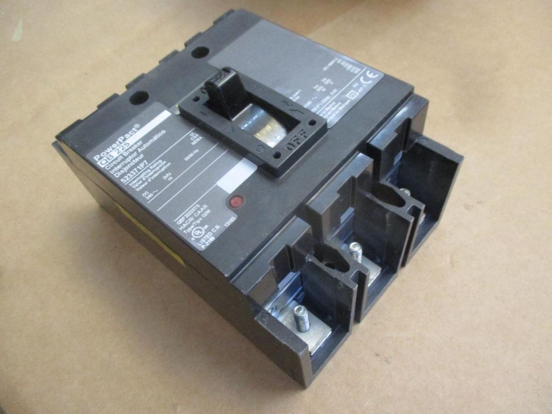 Square D 225 AMP Circuit Breaker, 523371P7, 225A, 3P, 240VAC, PowerPacT QB225 (New in Box) - Image 2 of 4