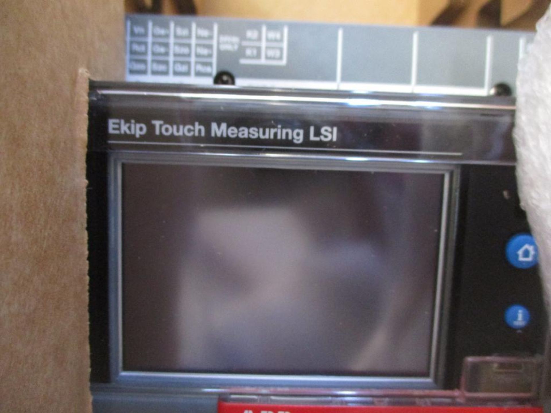 ABB 800 AMP Circuit Breaker, SACE TMAX XT7 H 800, EKIP Touch Measuring LSI 3-Pole (New in Box) - Image 3 of 4