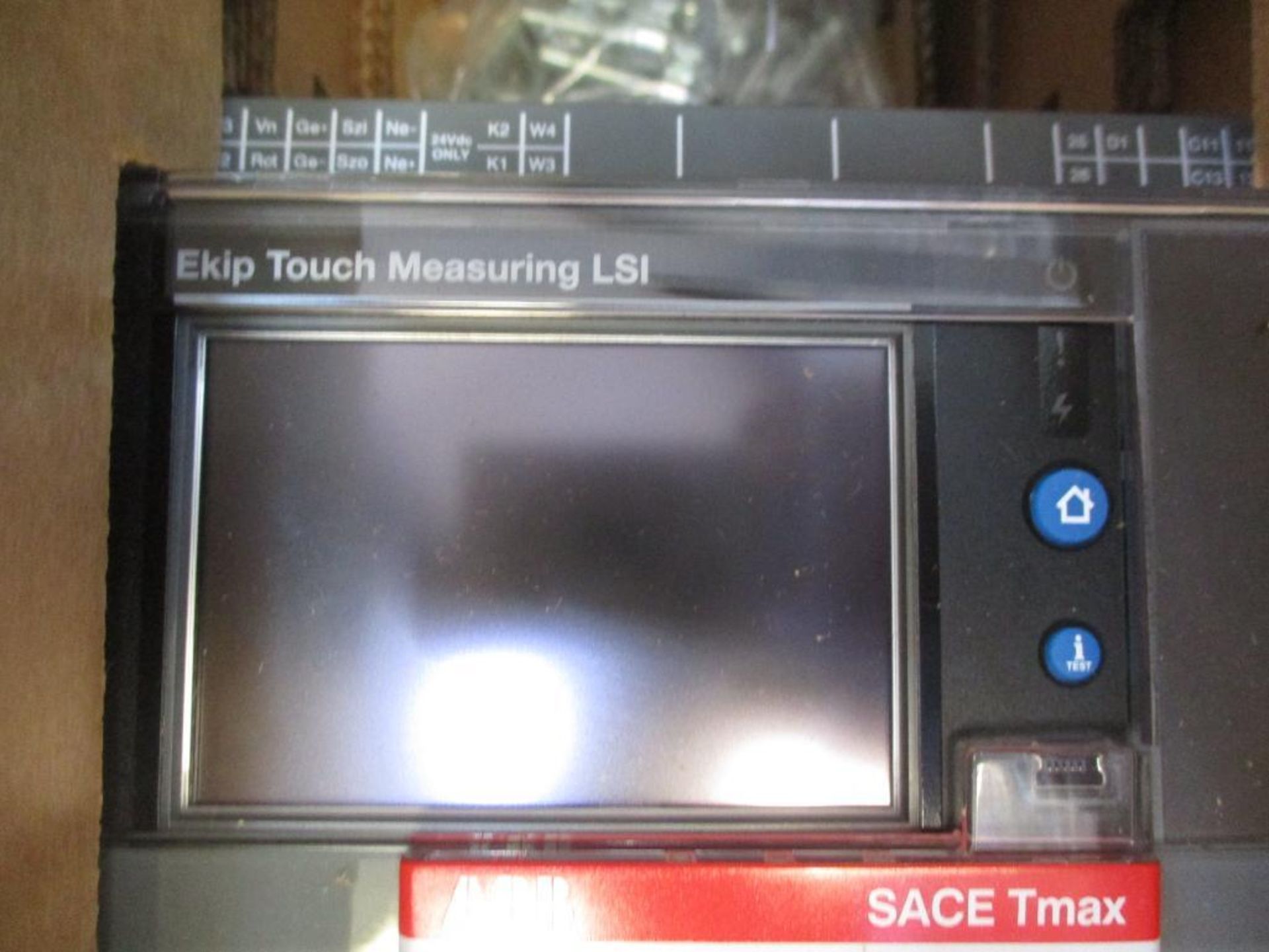 ABB 800 AMP Circuit Breaker, SACE TMAX XT7 H 800, EKIP Touch Measuring LSI 3-Pole (New in Box) - Image 3 of 4