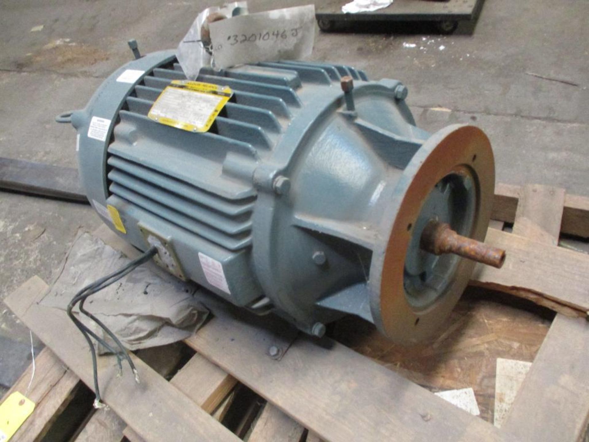 Baldor Reliance 40 HP Vertical Mount Motor, 324HP2 Frame, 460 V, 3530 RPM, 3 PH