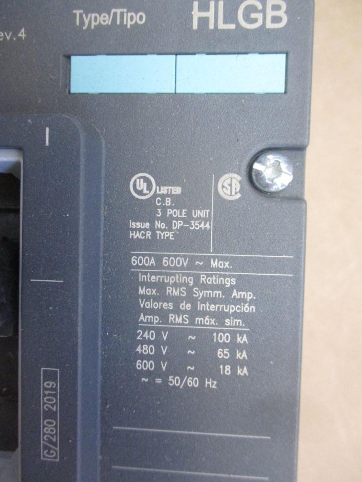 Siemens 600 AMP Circuit Breaker, 533658P1, 600A, 3-P, ETU LI 3AS+48VDC ST+WP, 65KA @ 480V, HLGB (New - Image 2 of 4