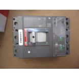 ABB 400 AMP Circuit Breaker, SACE TMAX XT5 N 400, EKIP Dip LSI 3-Pole (New in Box)