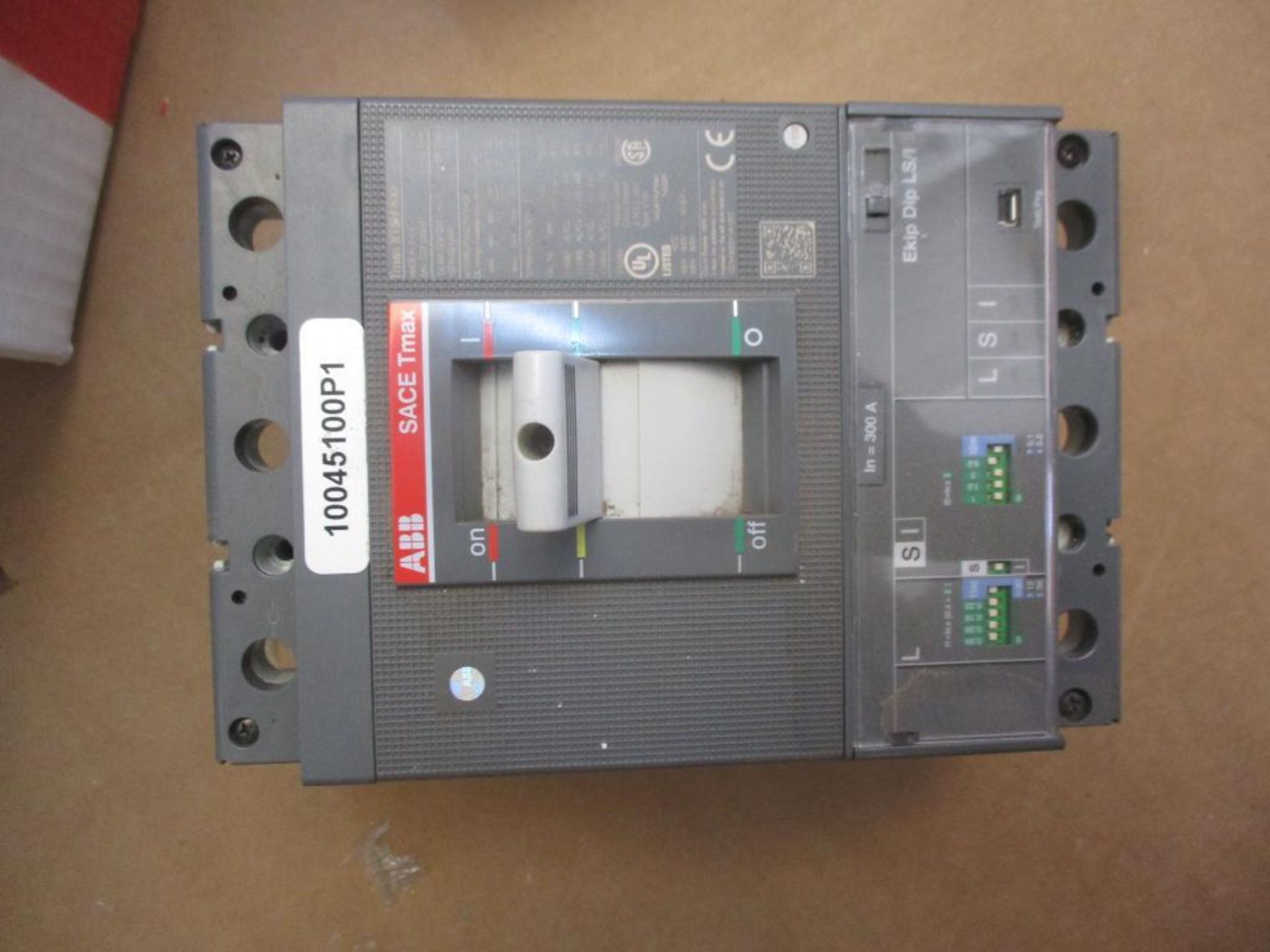 ABB 400 AMP Circuit Breaker, SACE TMAX XT5 N 400, EKIP Dip LSI 3-Pole (New in Box)