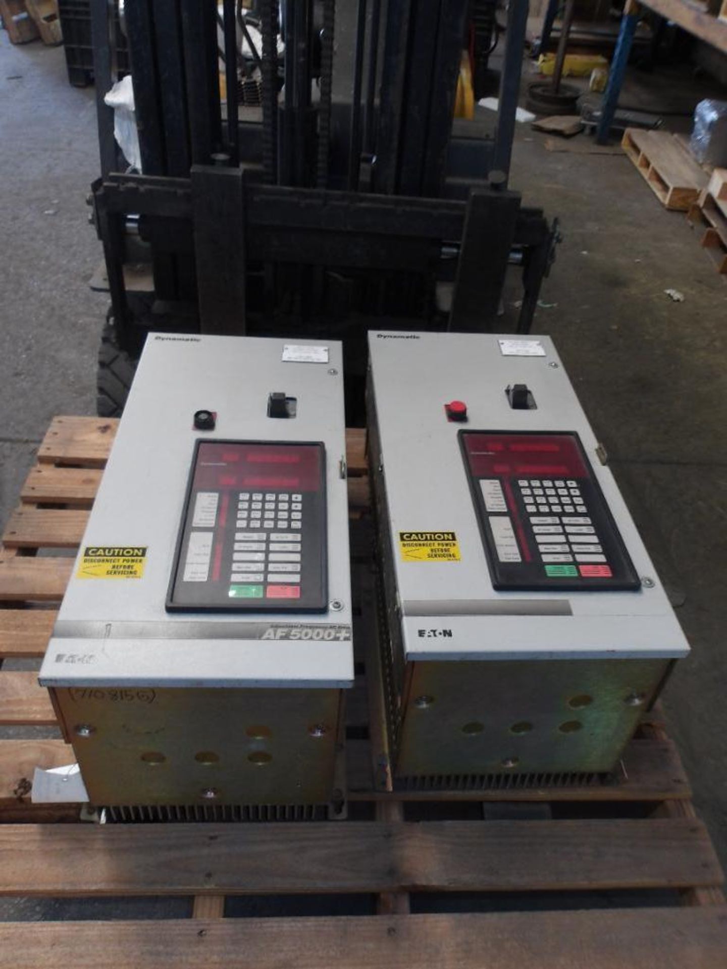 (2) Eaton Dynamic AC Drives, Model AF5000+, 480 V, 500 HP (Used)