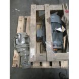 (1) (New) World Wide 30 HP Motor, 286TC Frame, 230/460 V, 1770 RPM, 3 PH, (1) Ulvac PMB 003CM Booste