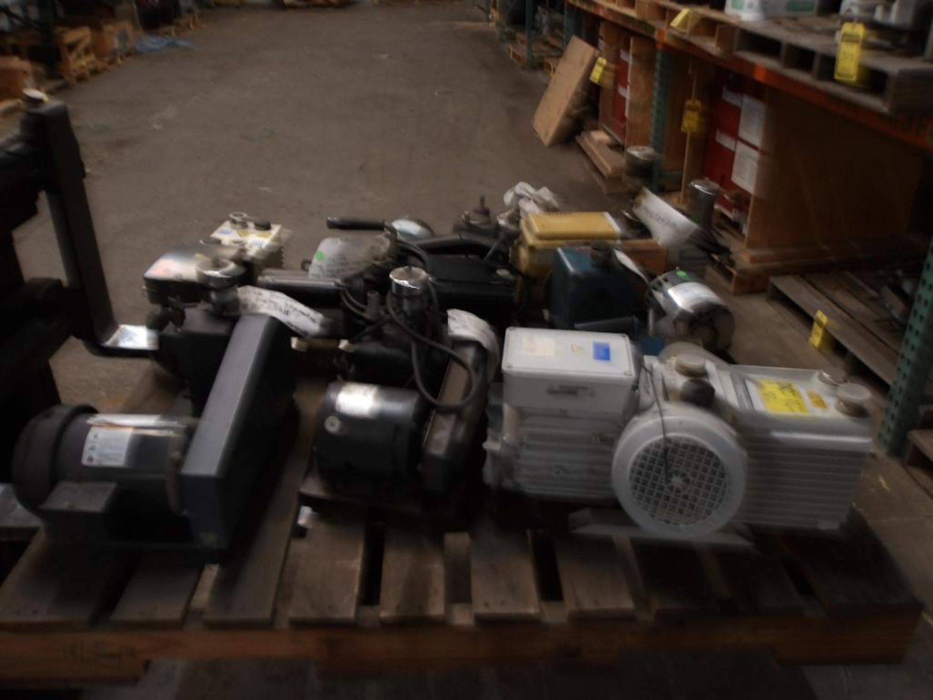 (9) (Used) Vacuum Pumps: Varian, Precision, Savant, Edwards, Welch - Image 3 of 4