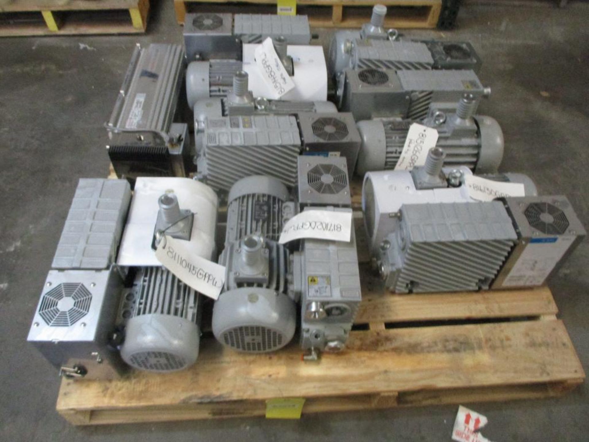 Vacuum Pumps, Agilent MS40-S, MS40+, Pfeiffer TMH 261-250-040 (8) pcs. - Image 2 of 4