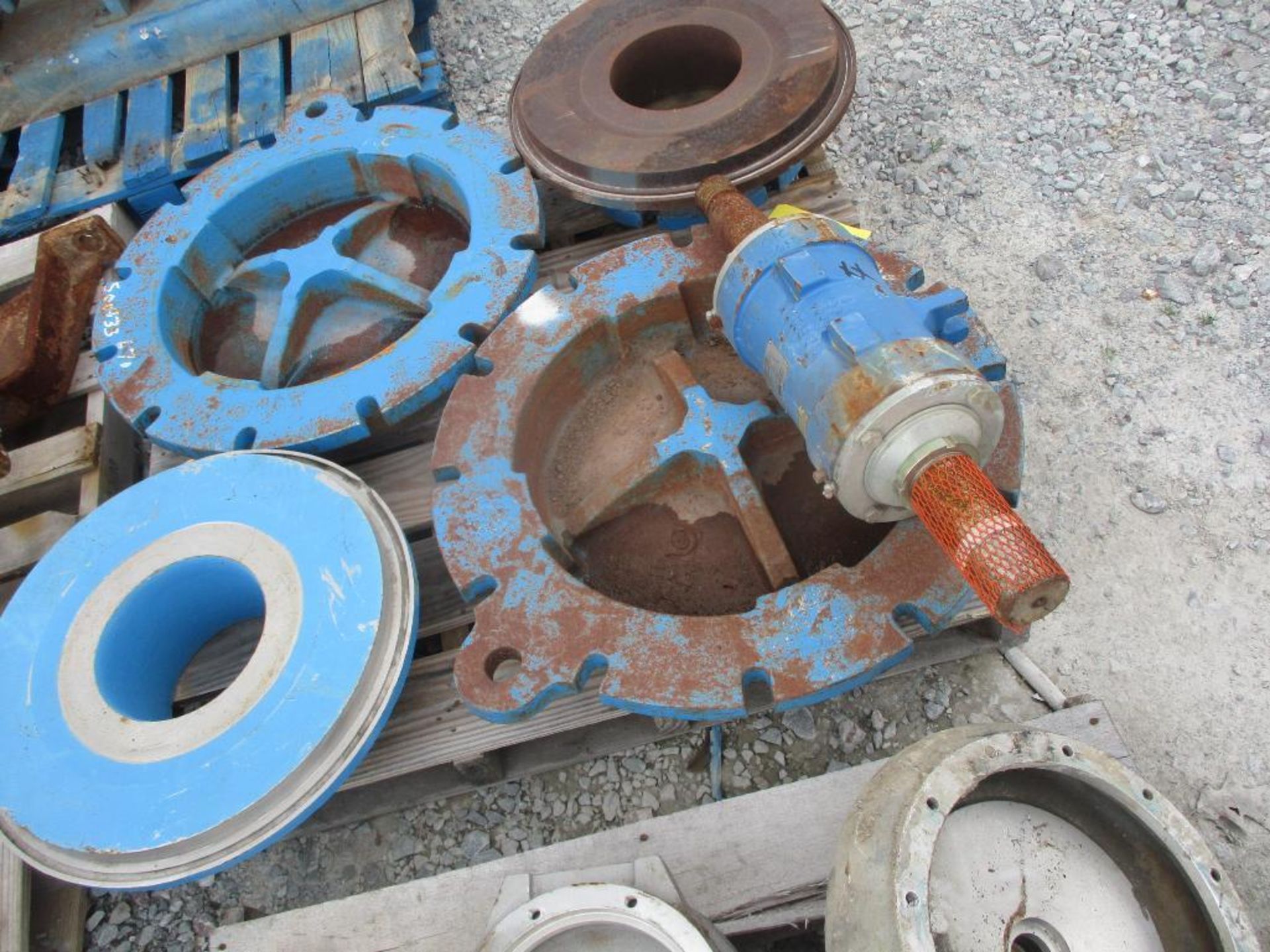 (1) Pallet of Goulds Slurry Pump Parts - Image 2 of 3