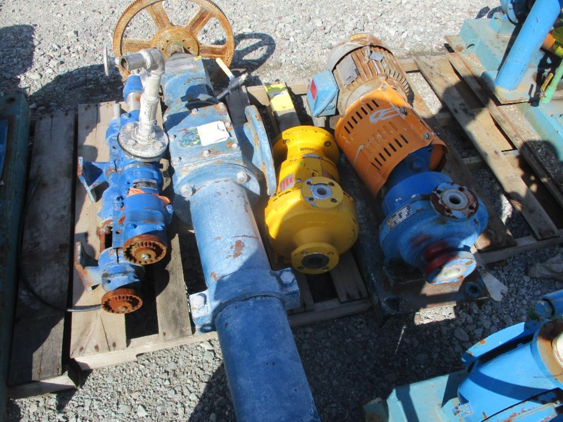 (3) Misc. Pumps - Image 4 of 4