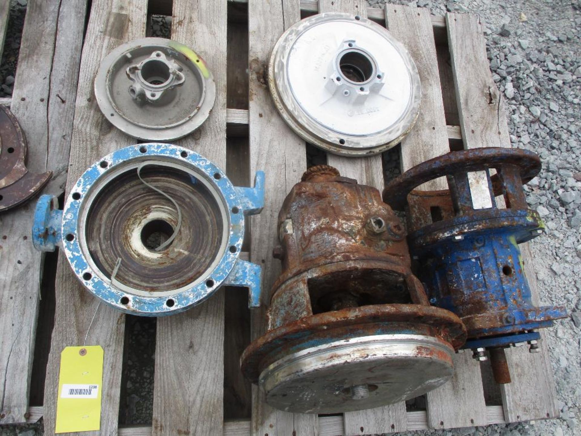 (1) Pallet of Misc. Goulds 316 SS Pump Parts