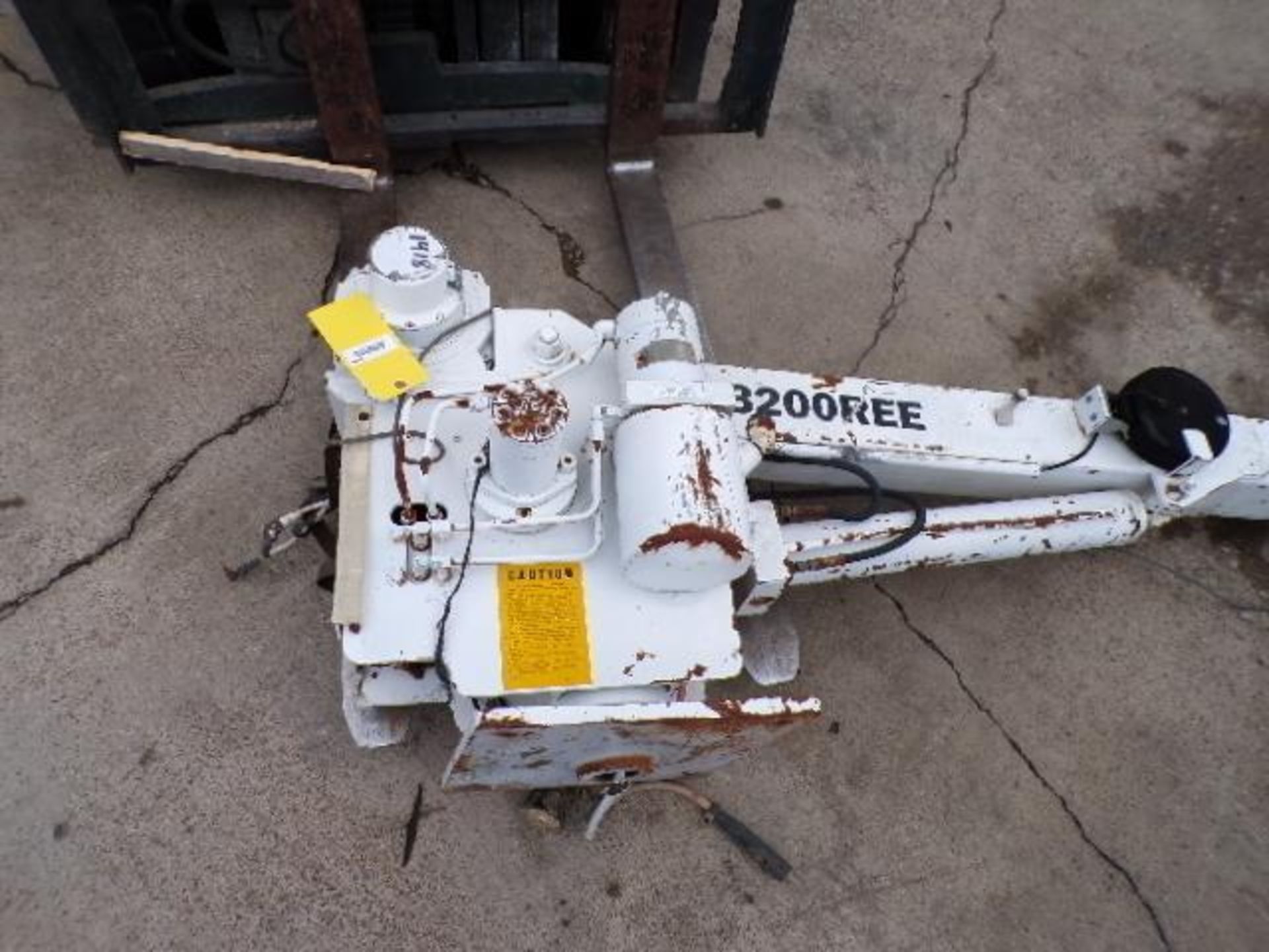 Liftmoore Crane, Model 3200REE (Used), Electric Winch, Hydraulic Raise
