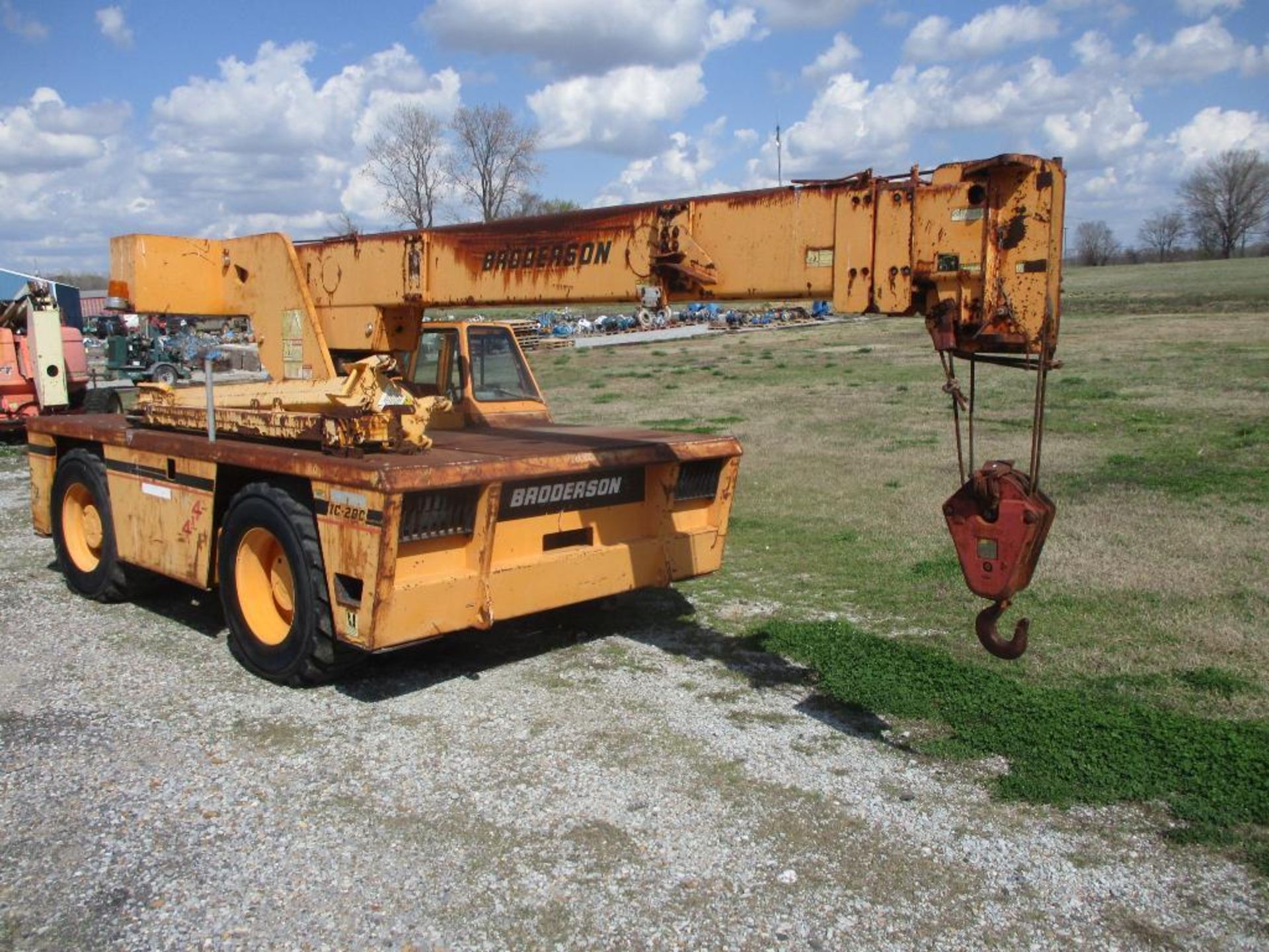 Broderson 15-Ton Crane, S/N 139375, Propane (Runs Good) - Image 2 of 4