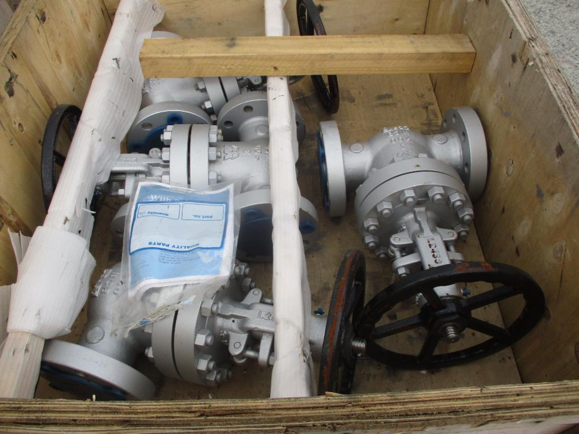 (1) Crate of (4) Williams 3" 900 Gate Valves - Image 2 of 4