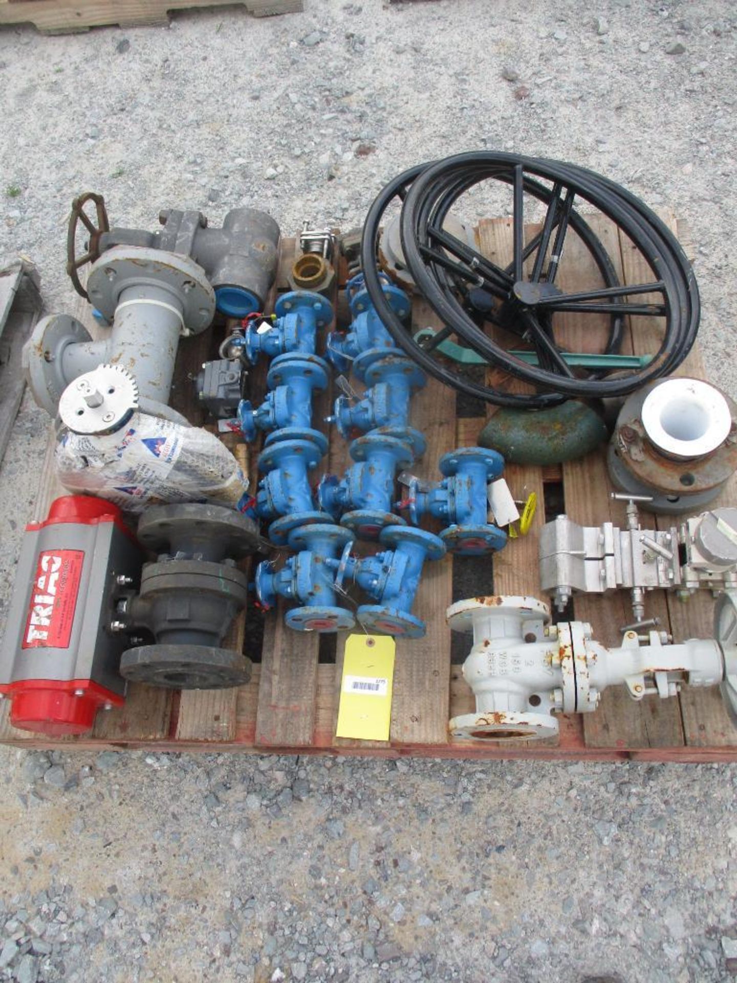 (1) Pallet of Valves