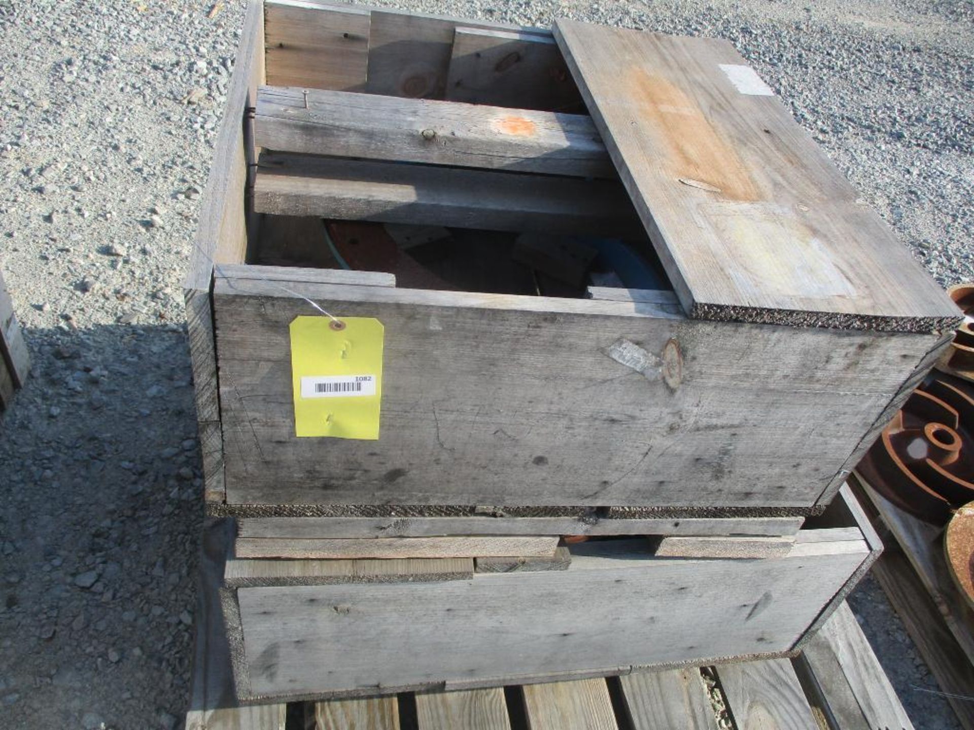 (1) Pallet w/ (2) Crates of Goulds Slurry Pump Parts