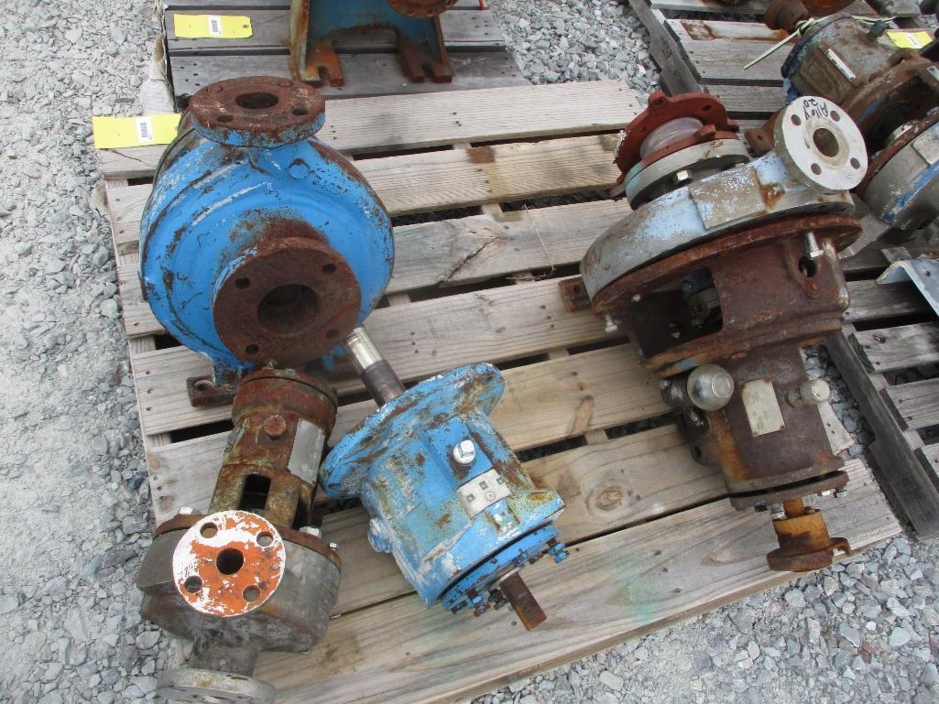 (1) Pallet w/ (4) Misc. Pumps & Parts - Image 3 of 4