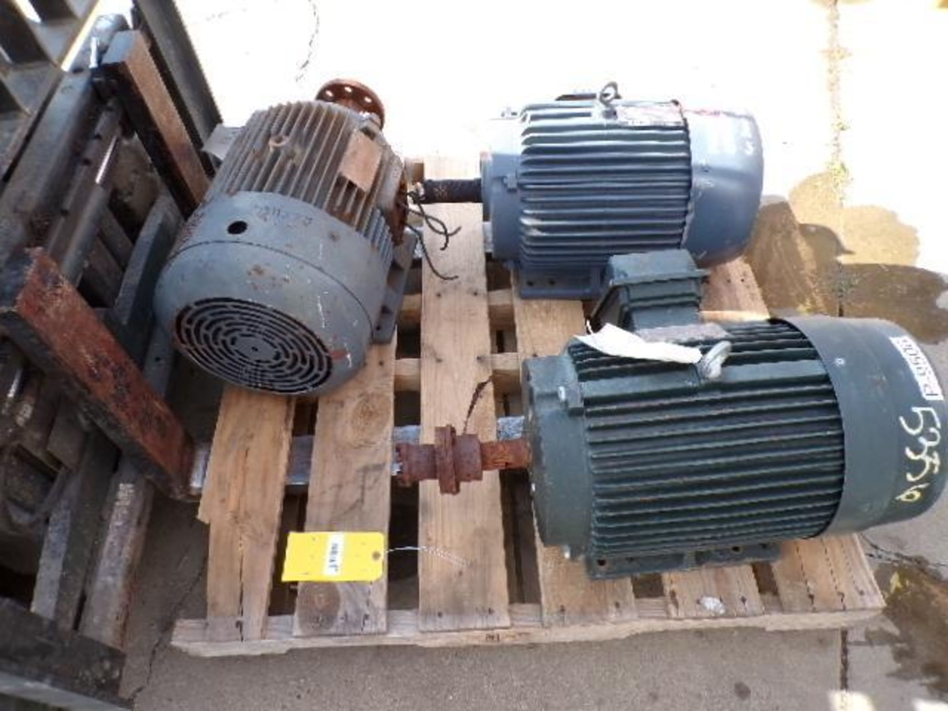 Pallet w/ (3) (Used) 15HP Motors; (2) Toshiba & (1) Teco American