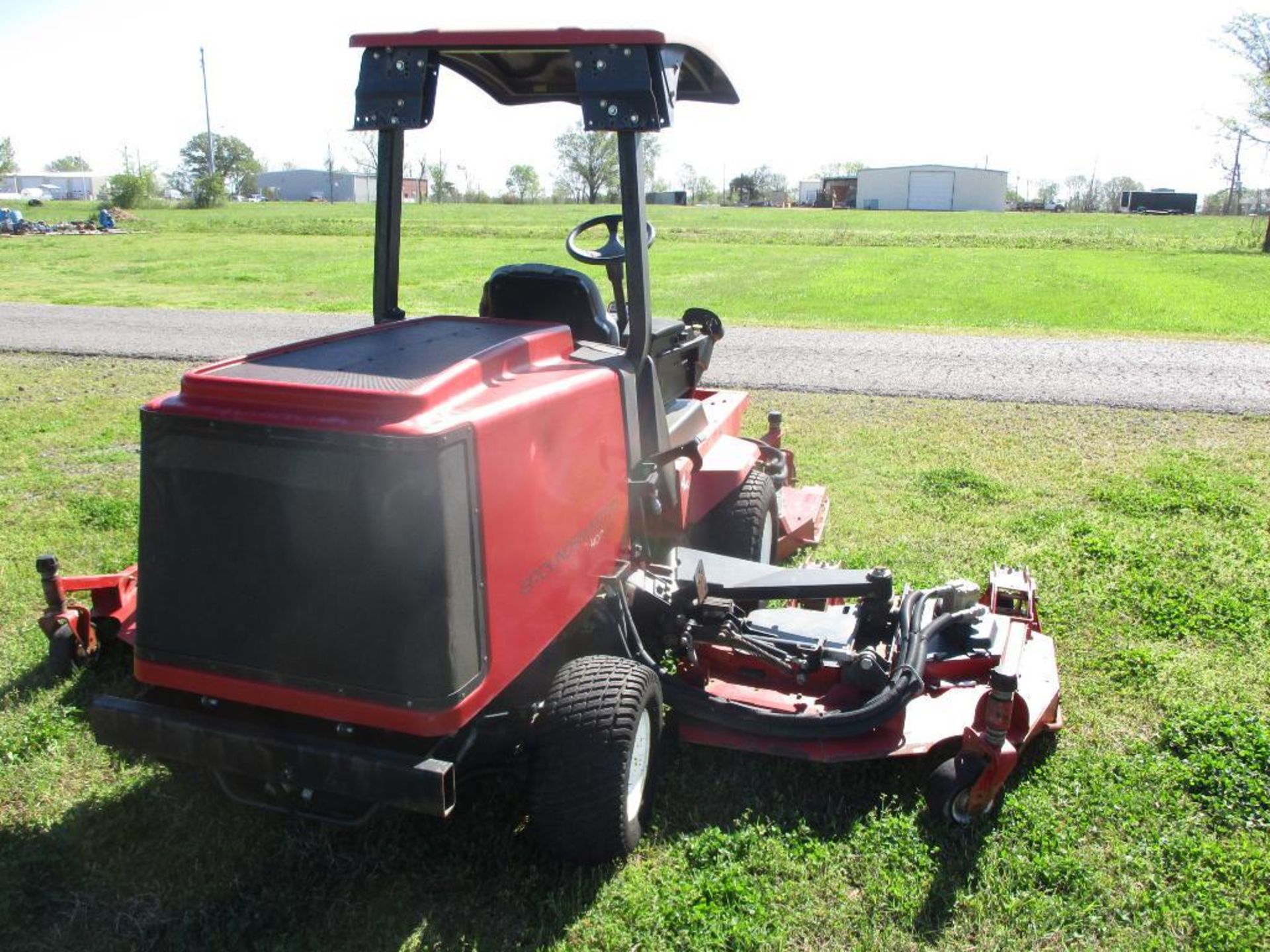 Toro Groundsmaster 4000-D 4-Wheel Drive 12' Bat-Wing Mower, Kubota Y2403-T 4-Cylinder Diesel Engine, - Image 5 of 11