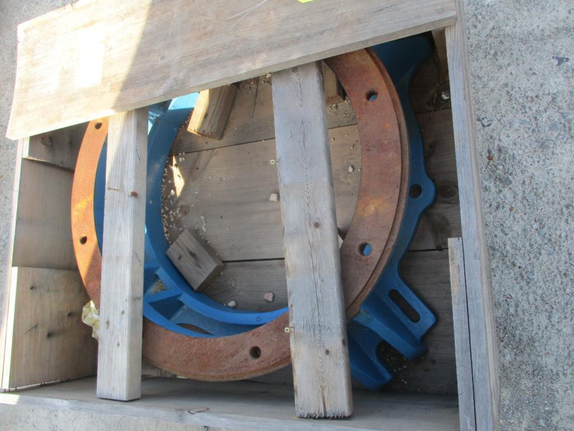 (1) Crate of Goulds Slurry Pump Parts