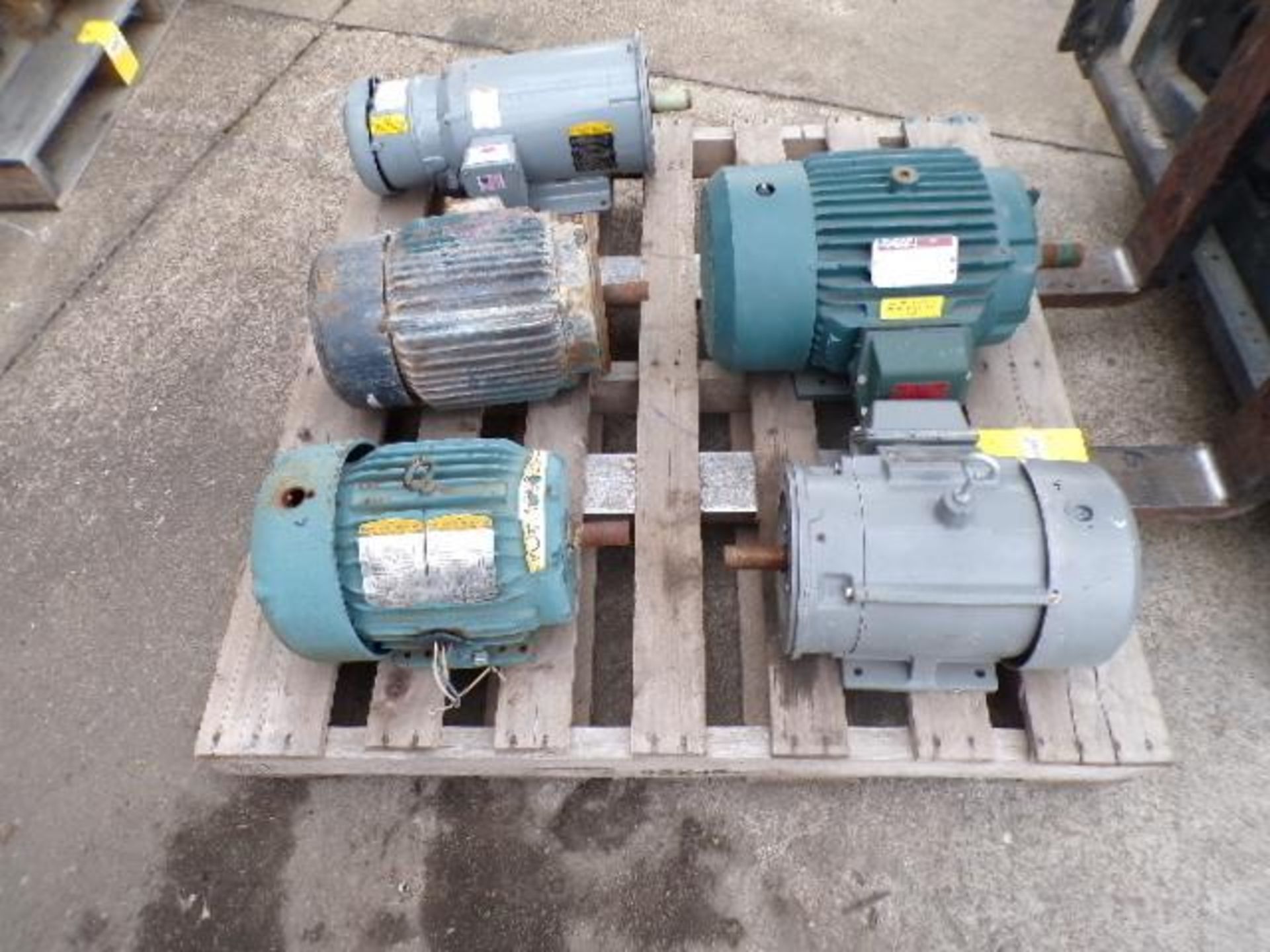 Pallet of (5) Assorted Electric Motors (Used) - Image 4 of 4