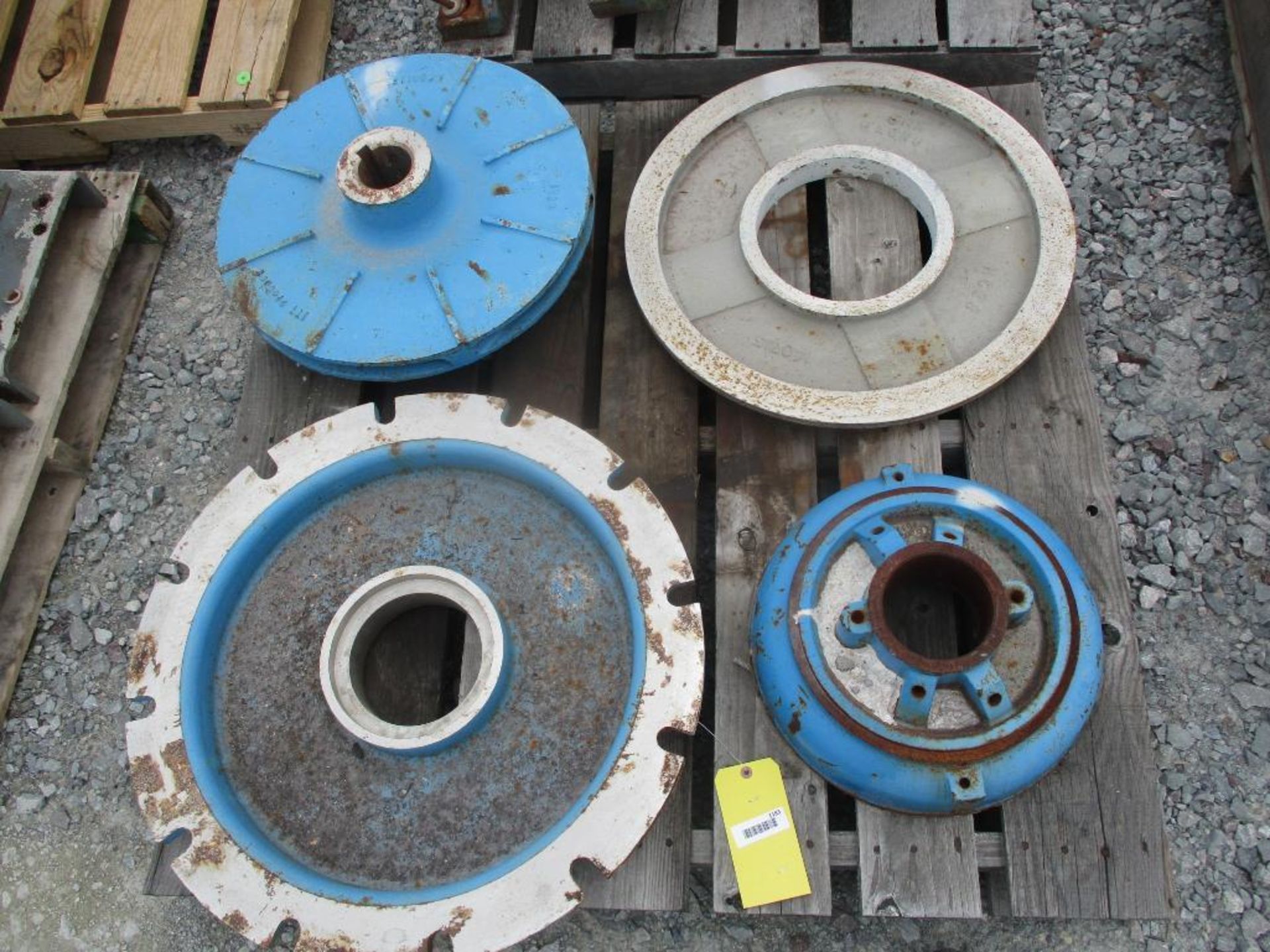 (1) Pallet of Goulds Slurry Pump Parts