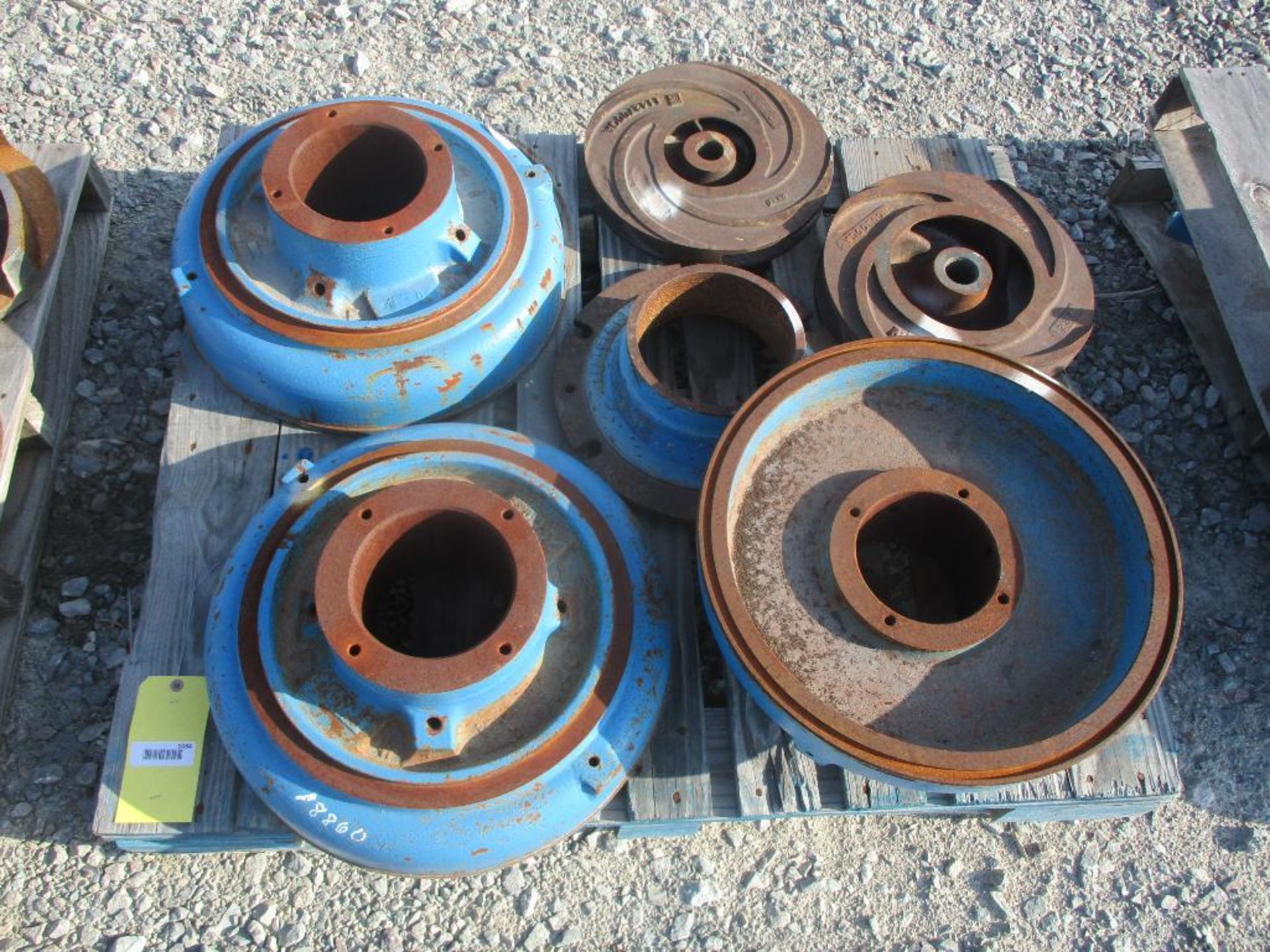 (1) Pallet of Goulds Slurry Pump Parts