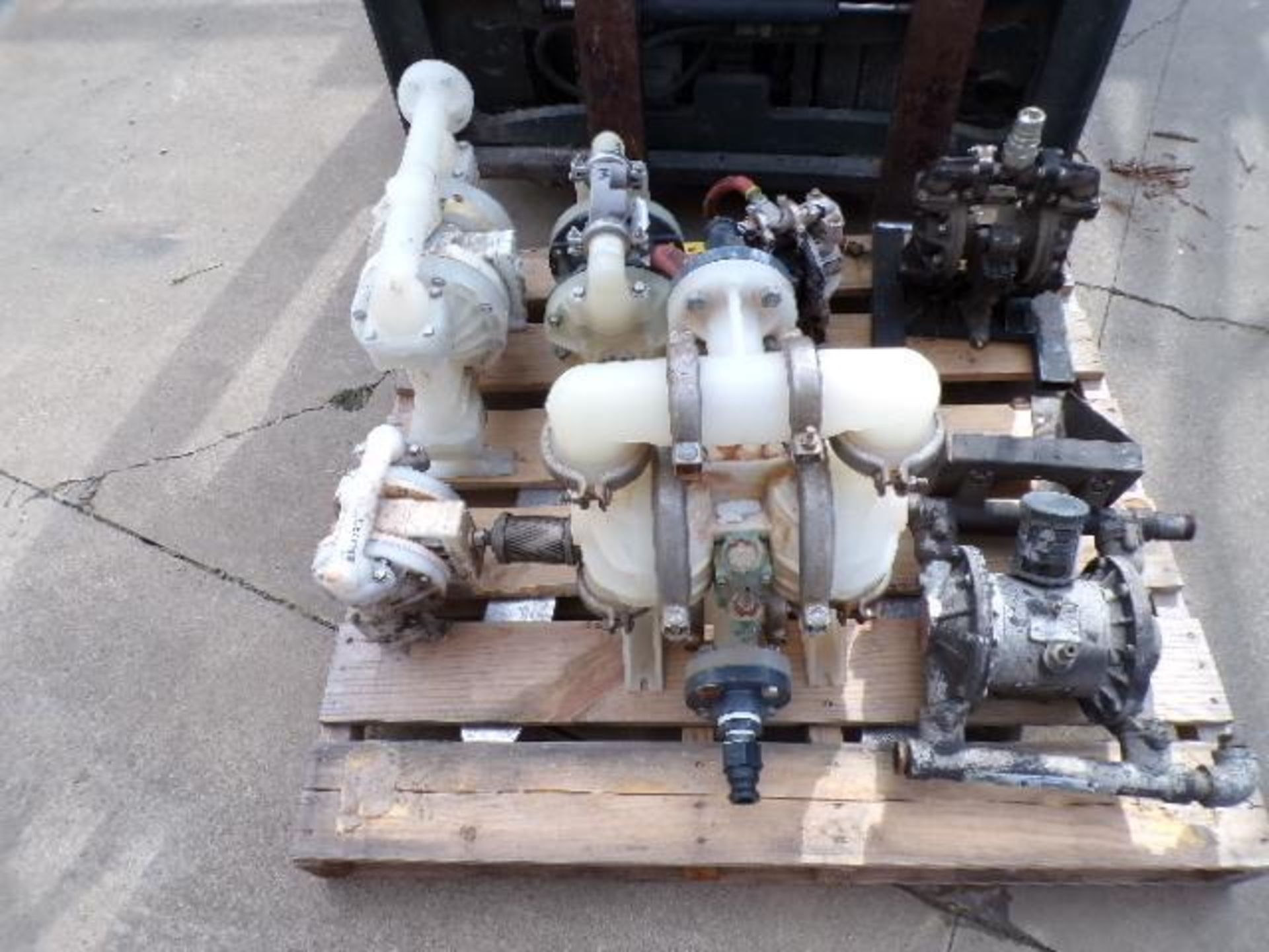 Pallet w/ (7) Various Diaphragm Pumps (Used) - Image 2 of 3