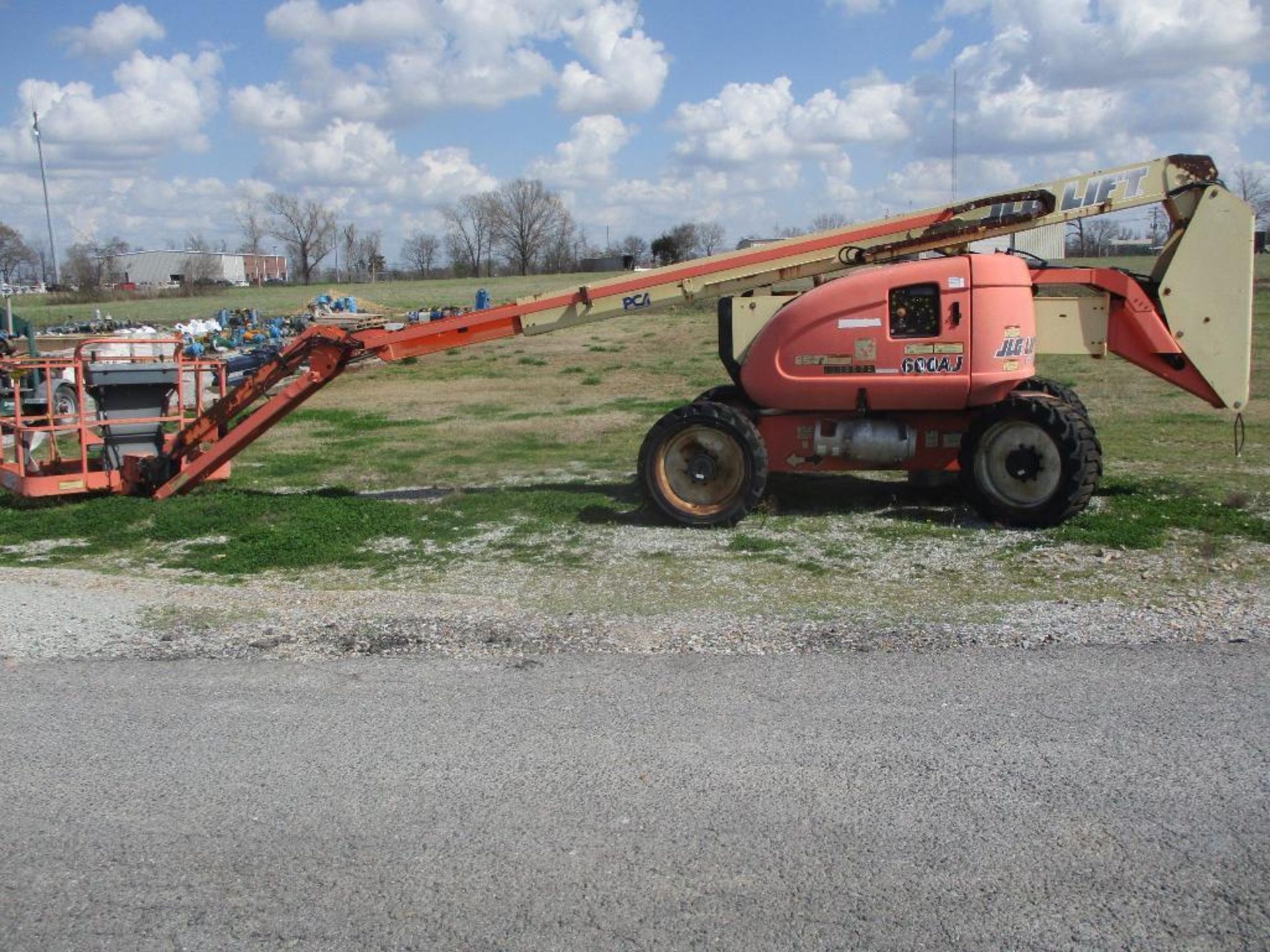 JLG Man Lift, 600AJ (Not Running)