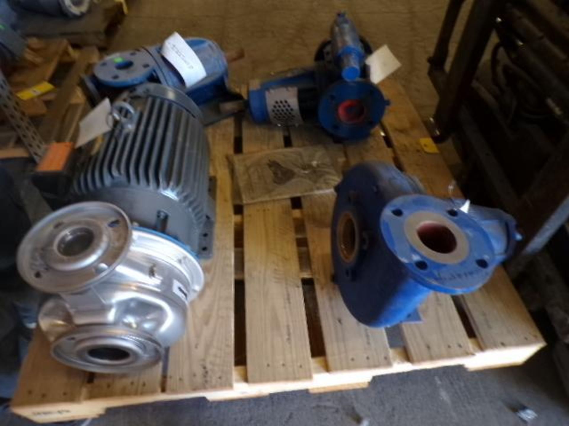 Pallet w/ (4) Assorted Pumps; (1) Goulds Pump, (1) Aurora Pump, (1) Griswold Pump, & (1) Rotan Pump - Image 3 of 3